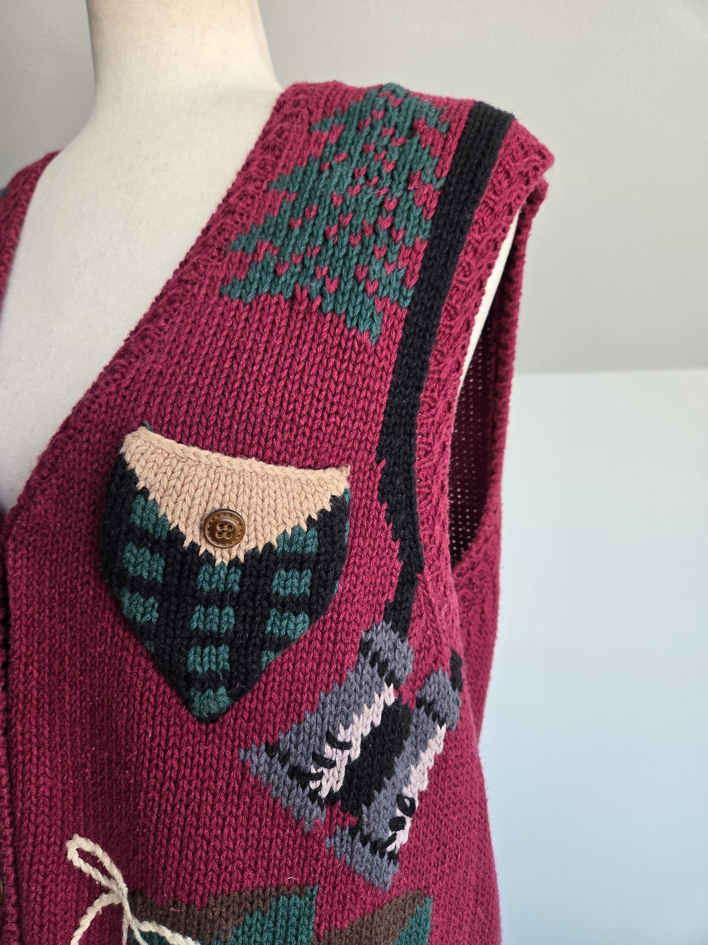 Cabela's Vintage Cotton Hand Knit Outdoors Vest - large