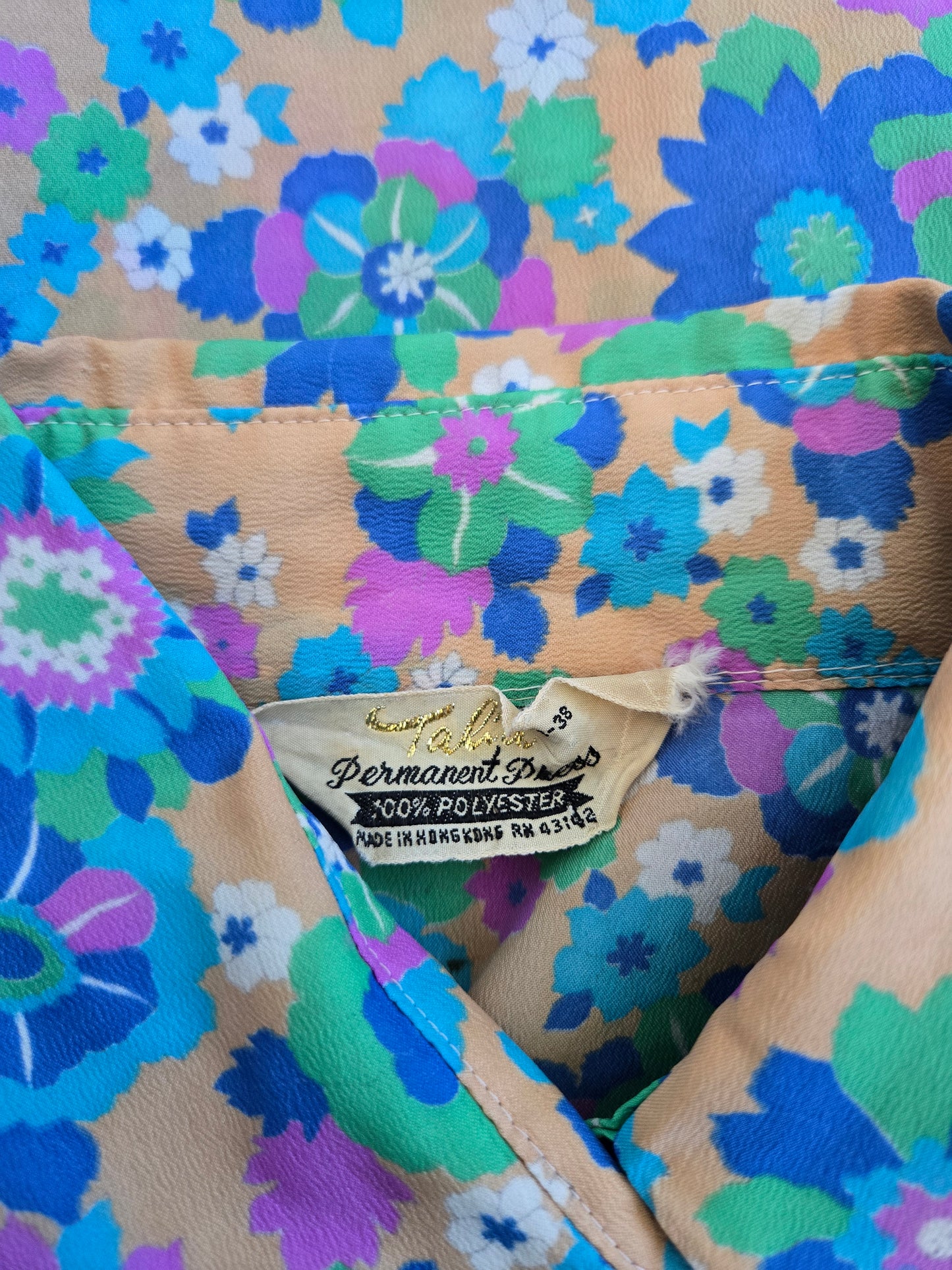 Talia Vintage 70s Floral Daggr Collar Top - M/L