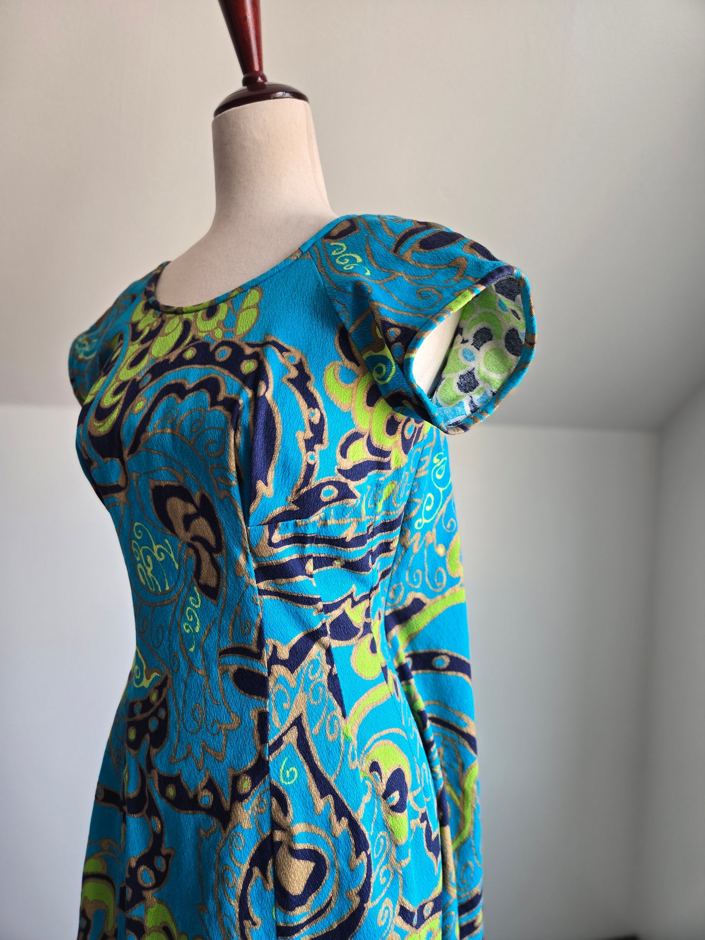 Kimo's Polynesian Shop made in Hawaii Barkcloth Dress - medium