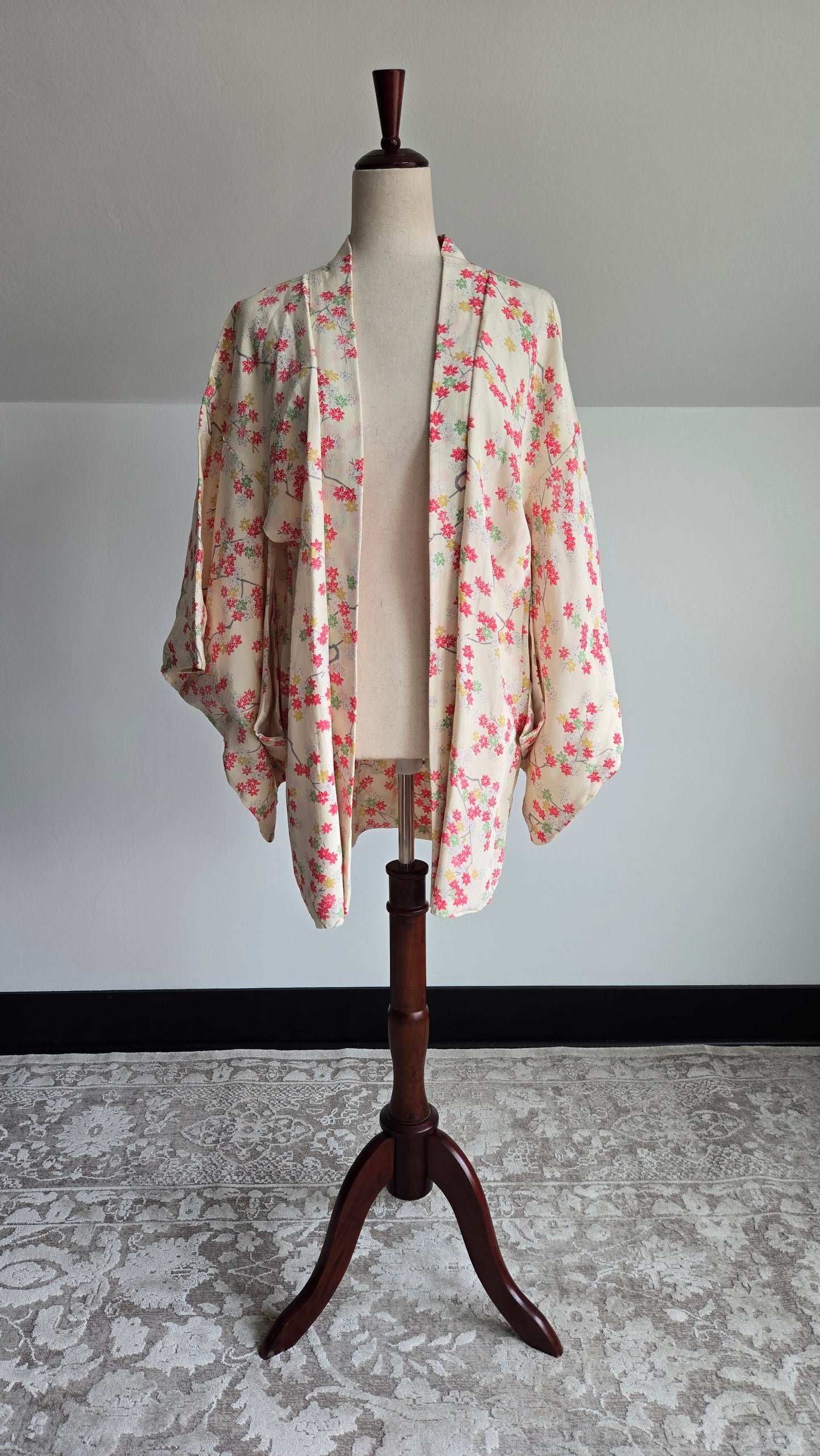 Authentic Silk Japanese Short Kimono - L/XL