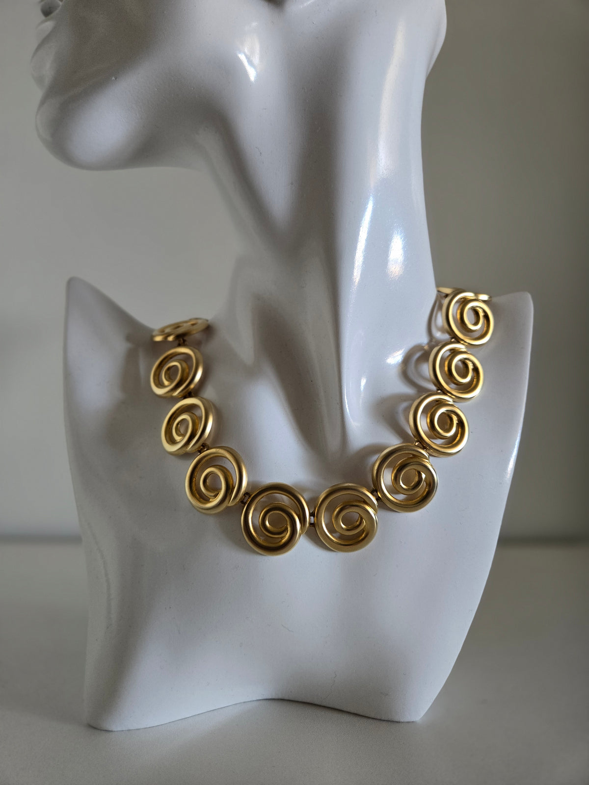 Vintage Matte Gold Chunky Swirl Necklace