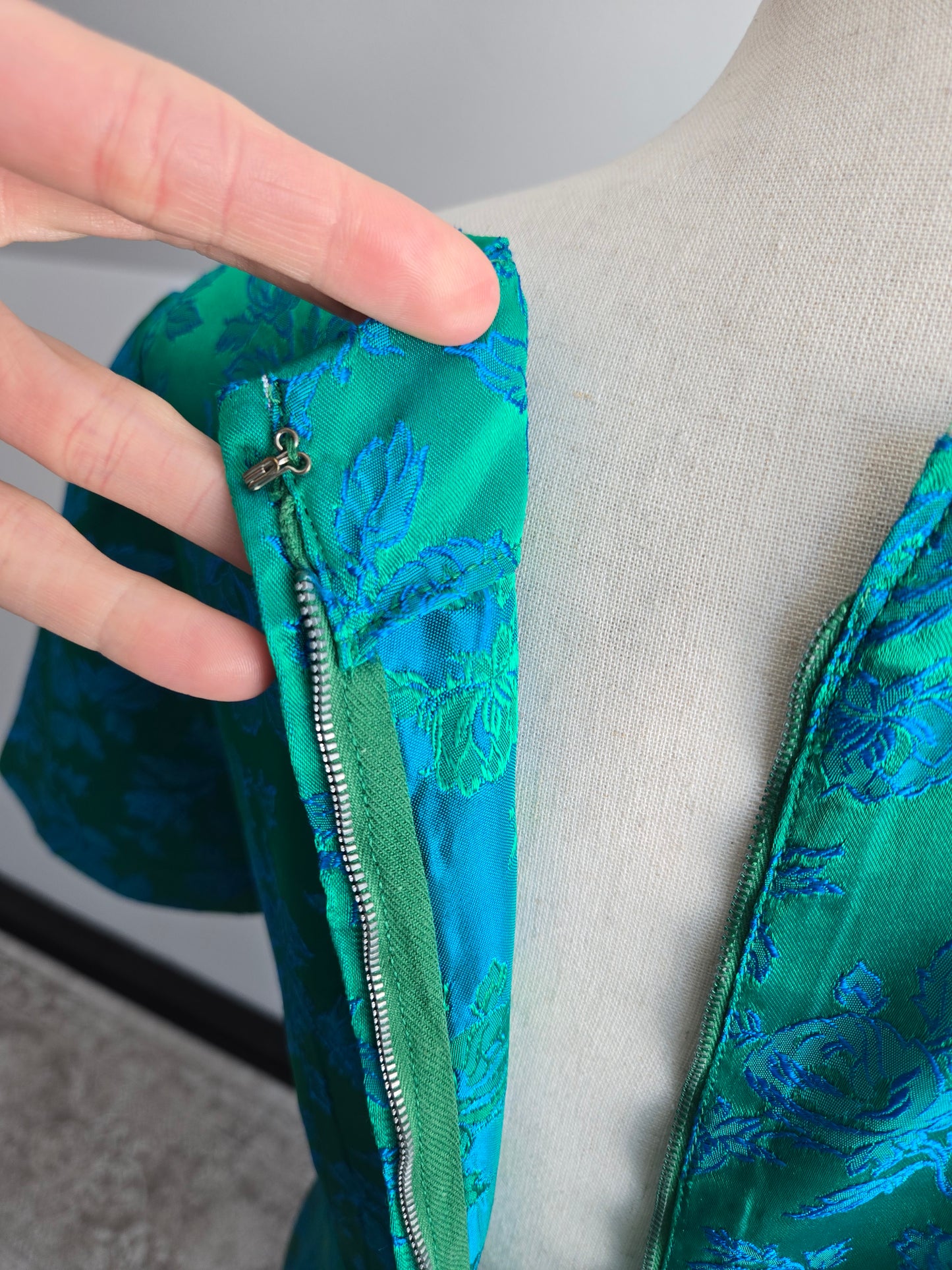 1950s Jacquard Floral Blue Dress - small