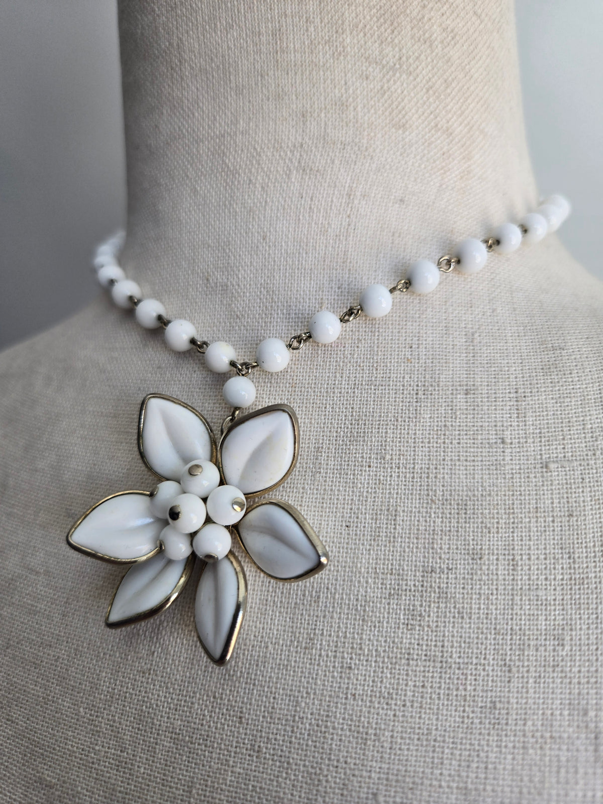 Vintage Milk Glass Flower Necklace