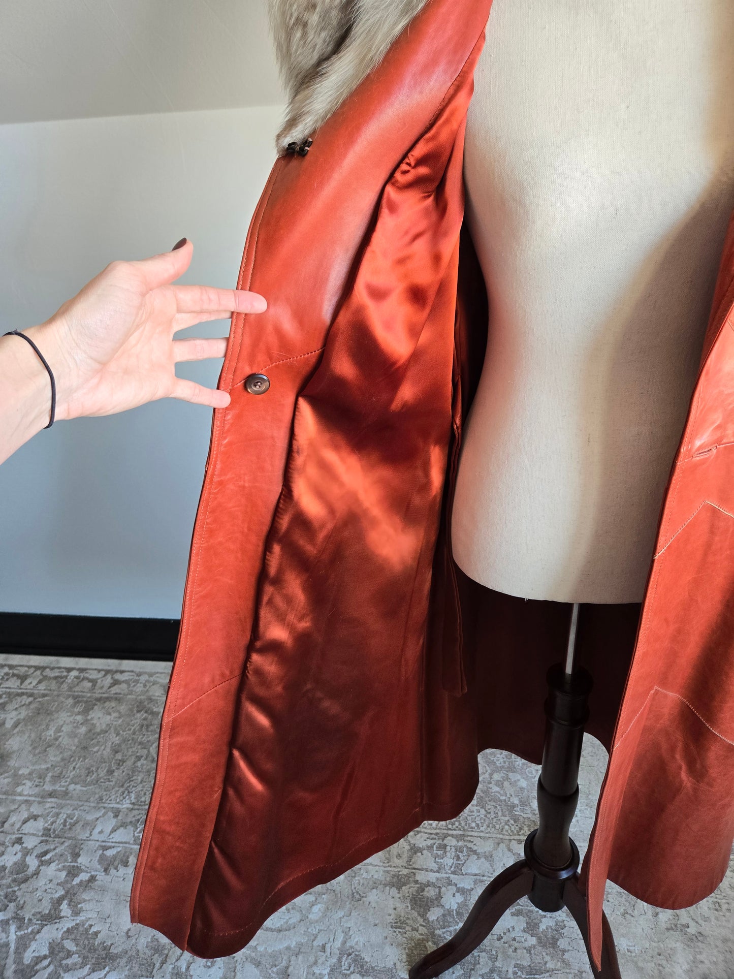 Napa Y Ante Skin Gear 1970s Patchwork Brown Leather Trench with Coyote Fur - Medium