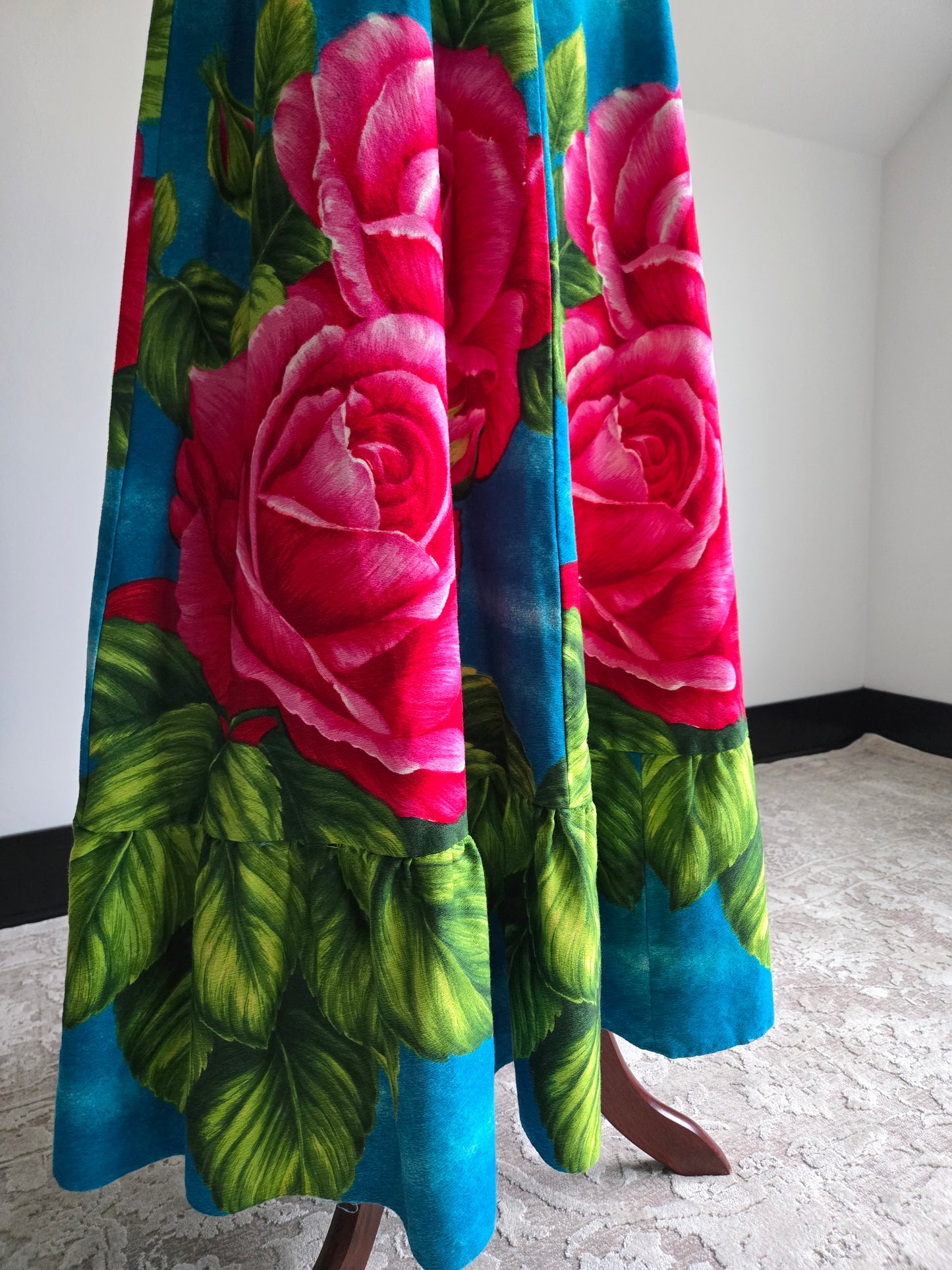 Vintage Barkcloth Large Flower Skirt - XS-M