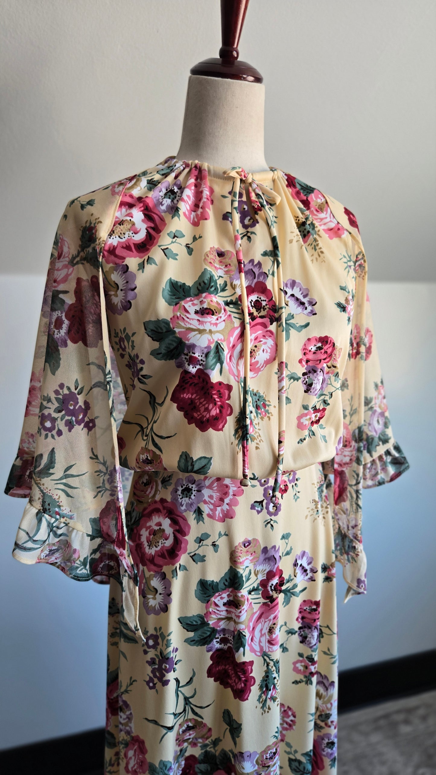 Vintage 70s Whimsical Floral Dress with Cape - S/M/L