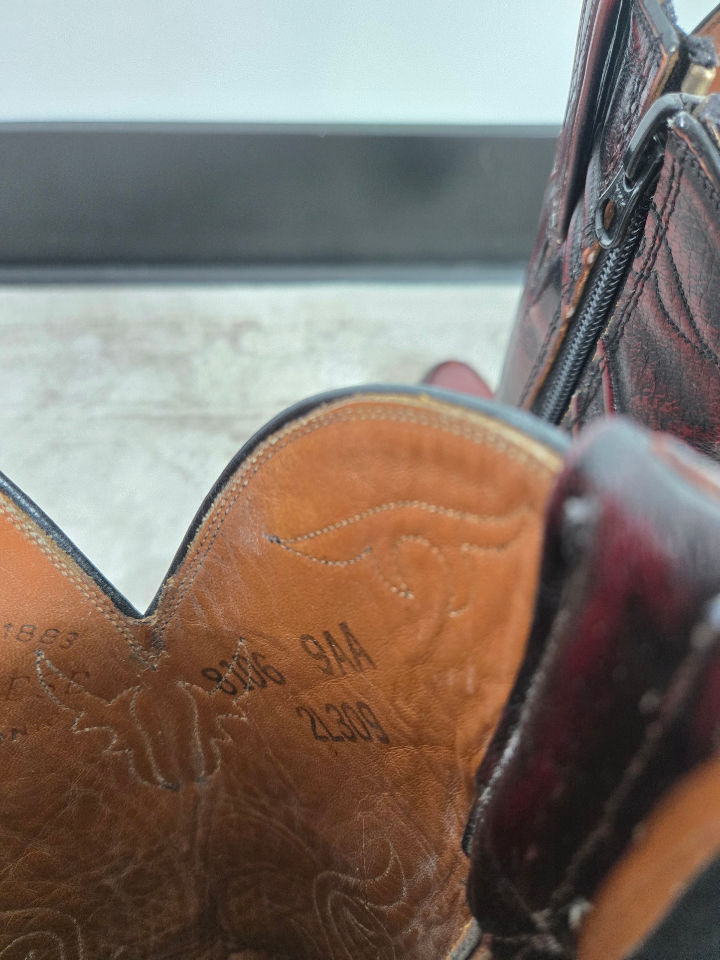 Lucchese San Antonio Black Cherry Leather Western Boots - Size 9 (womens)