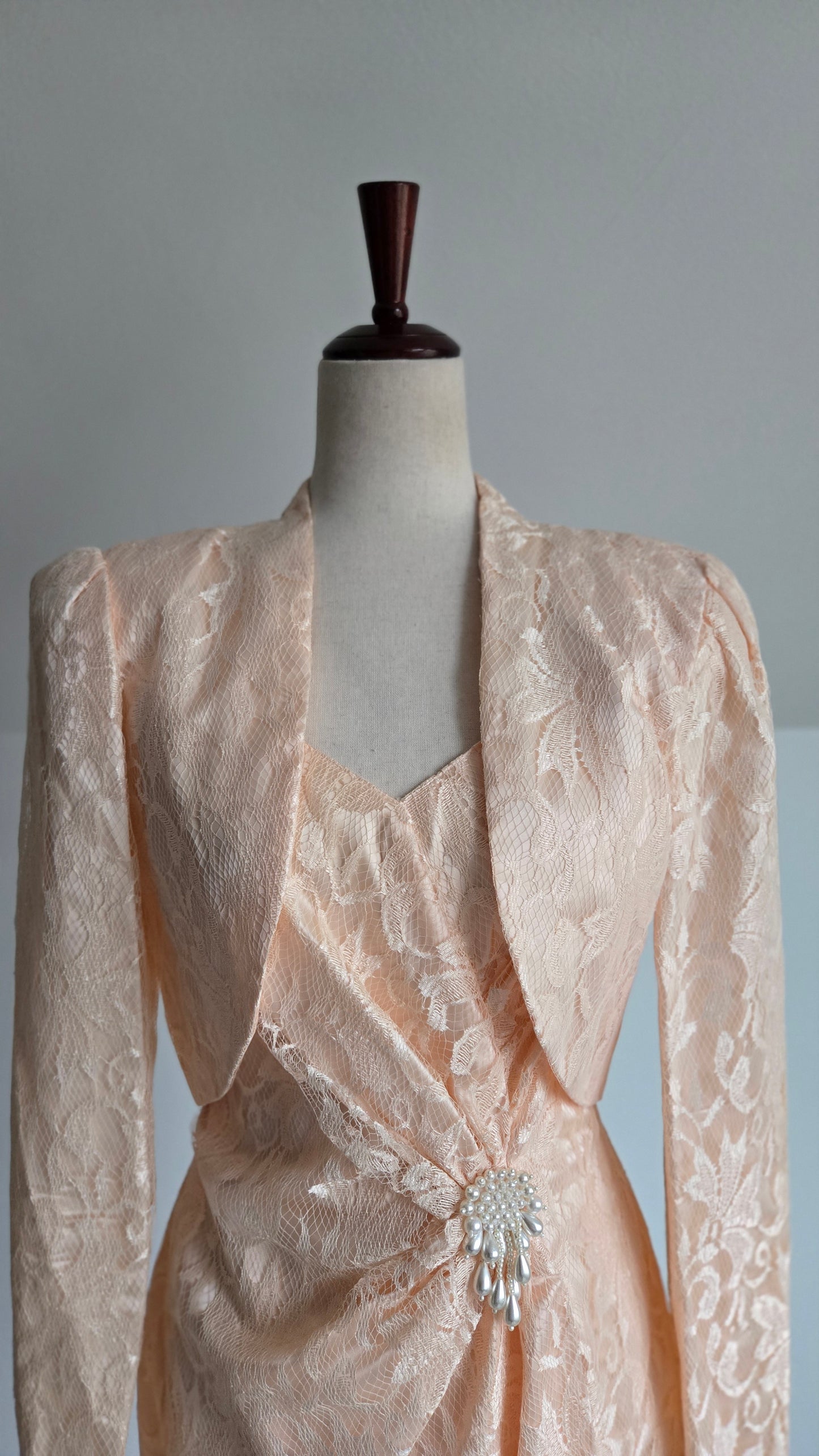 New Leaf Vintage 80s Peach Lace Dress and Pearl Bolero - Small