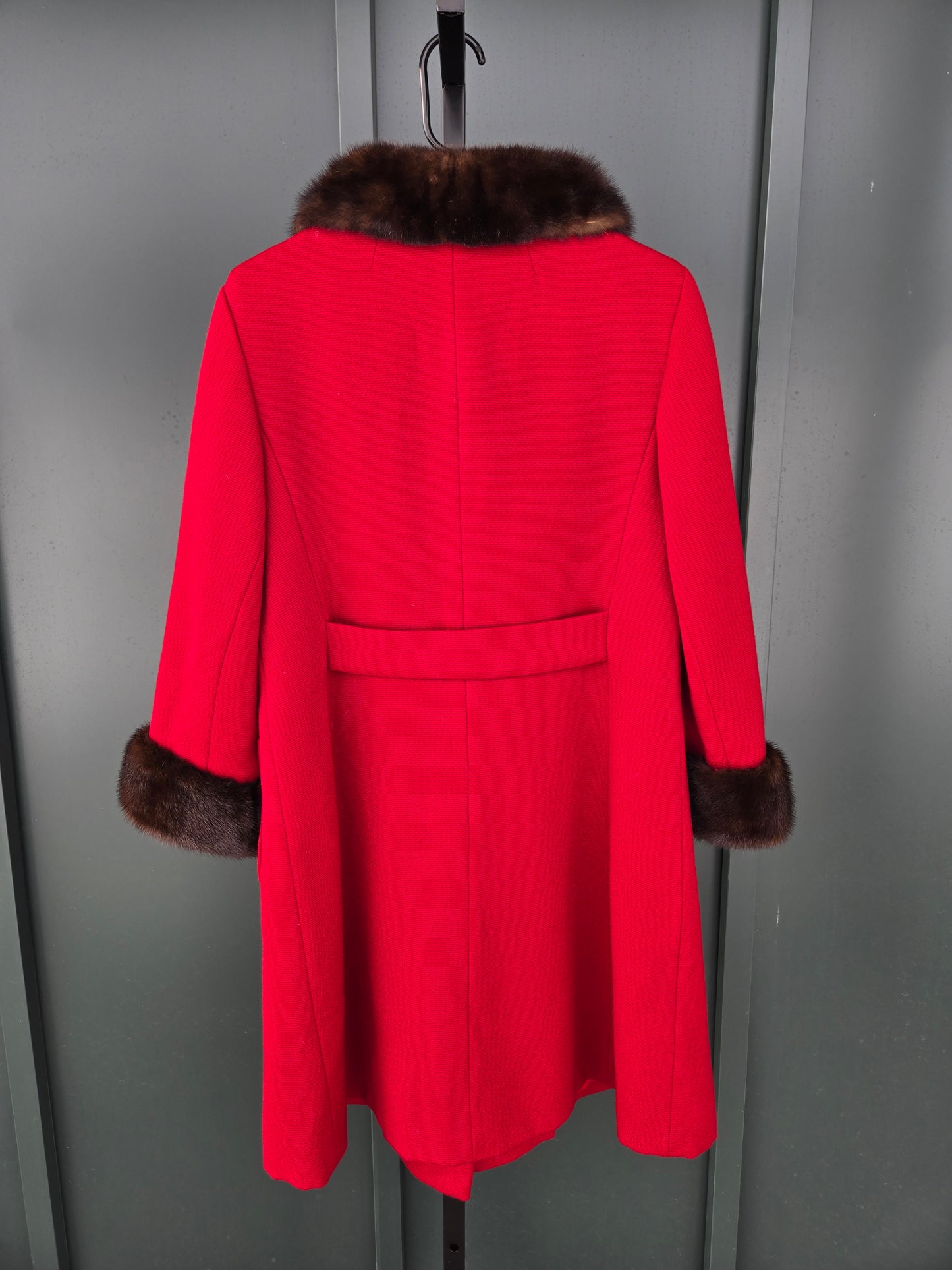 Holly Gab 1960s Red Australian Worsted Wool and Mink Fur Swing Coat - Medium