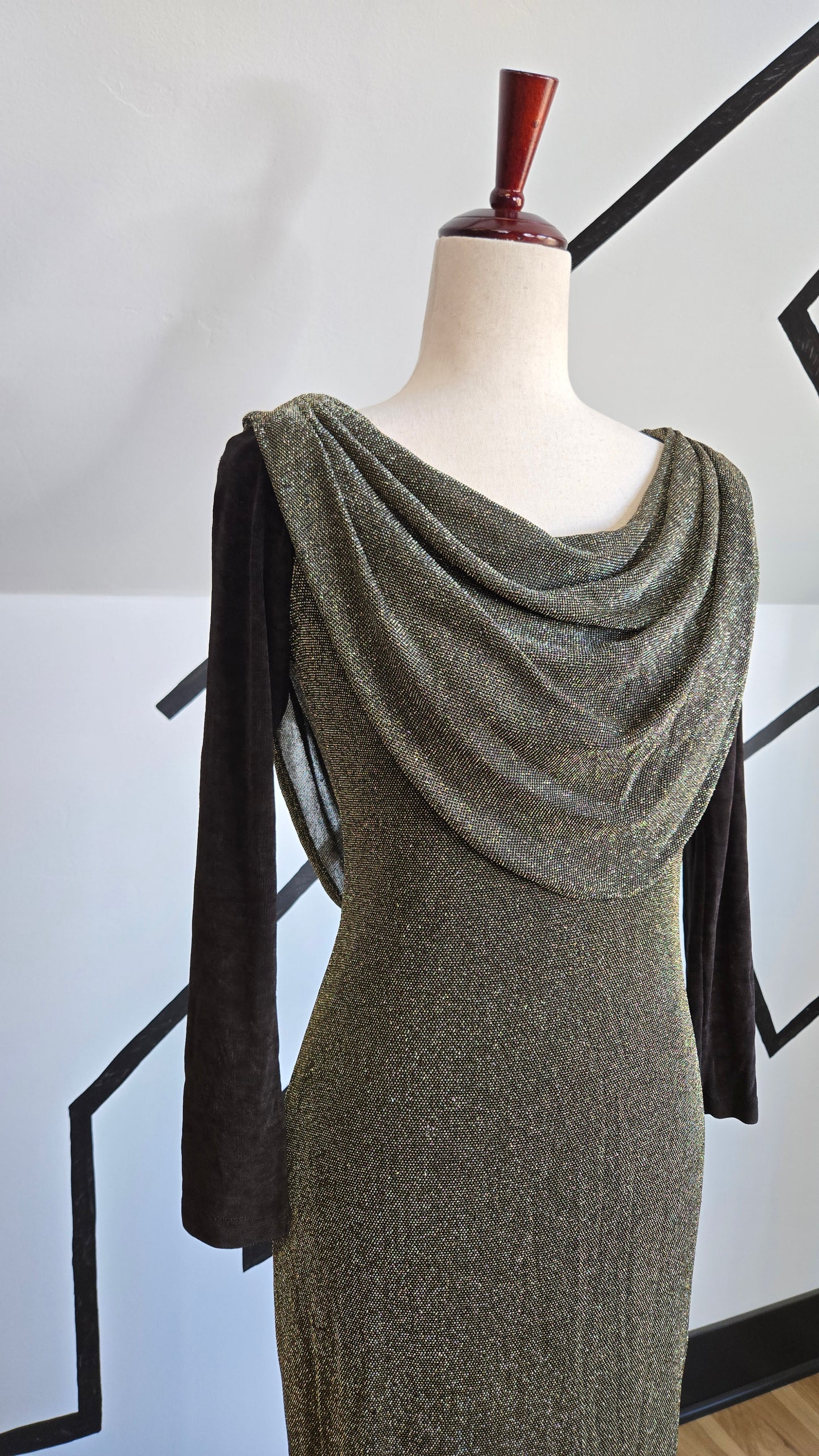 Morning Side Designer Collection Vintage Metallic Knit Drape Front Dress - small