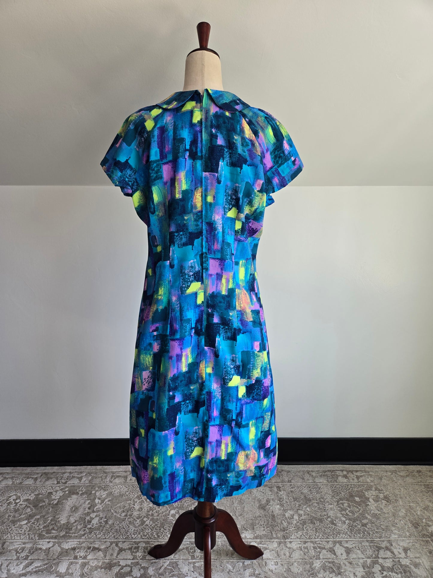 Vintage 1960s Artsy Colorful Shift Dress - L/XL