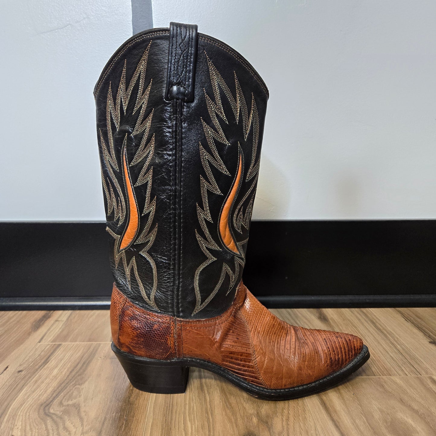 Dan Post Vintage Leather Cognac and Black Western Boots