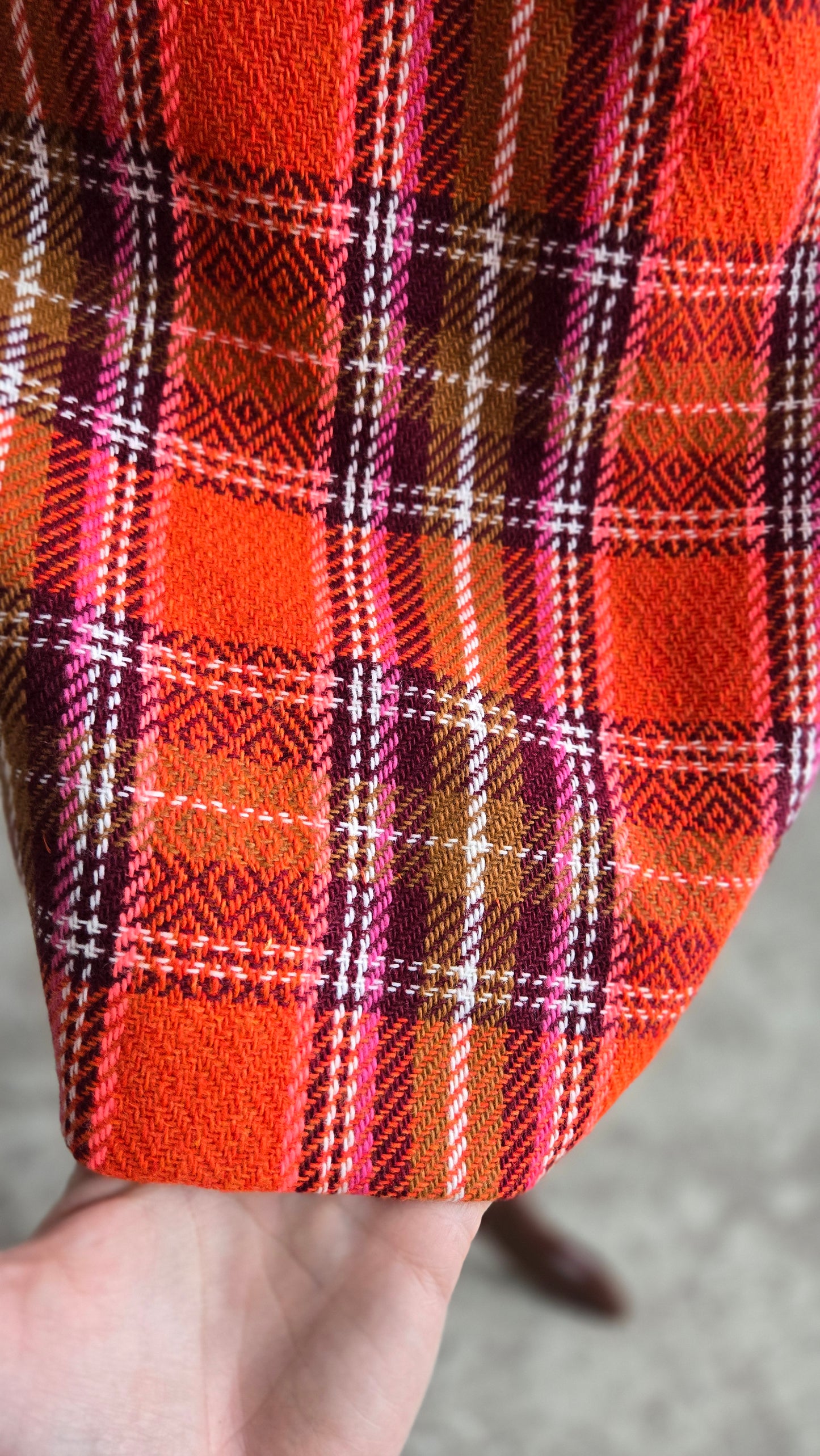 Vintage 70s Polyknit Plaid Skirt - W28-34"