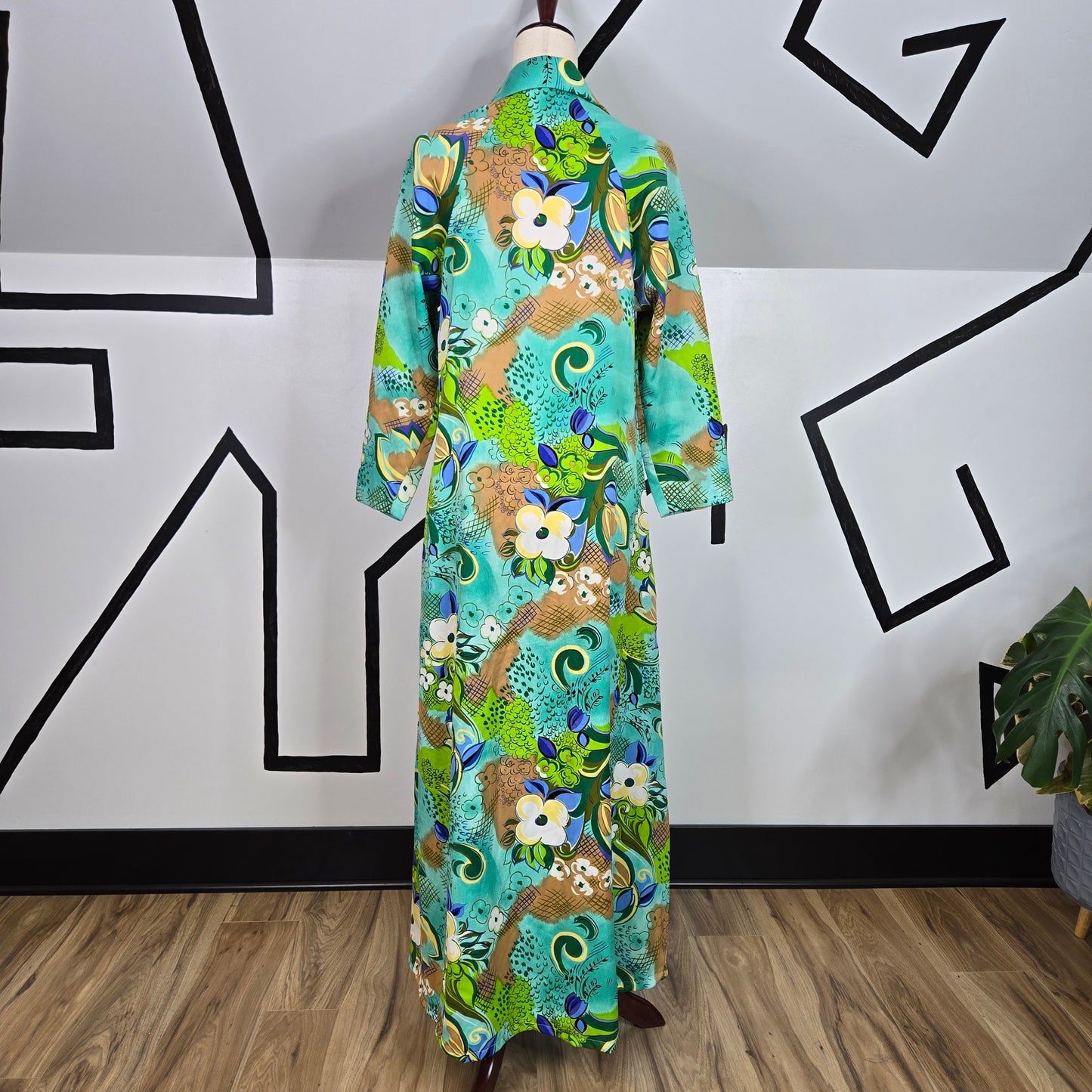 Sears Vintage 1970s Floral Maxi Housedress - small