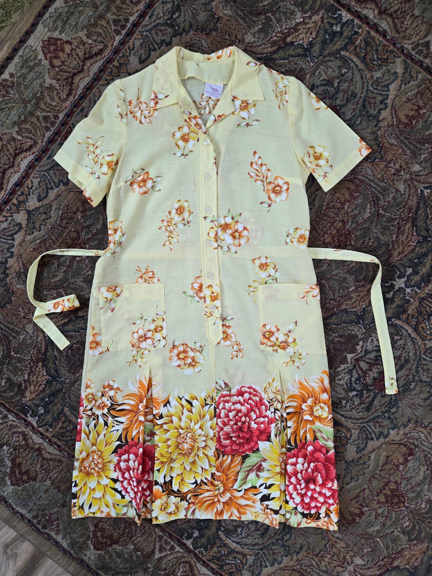 A Nancy Frock 60s Cotton House Dress - small/medium