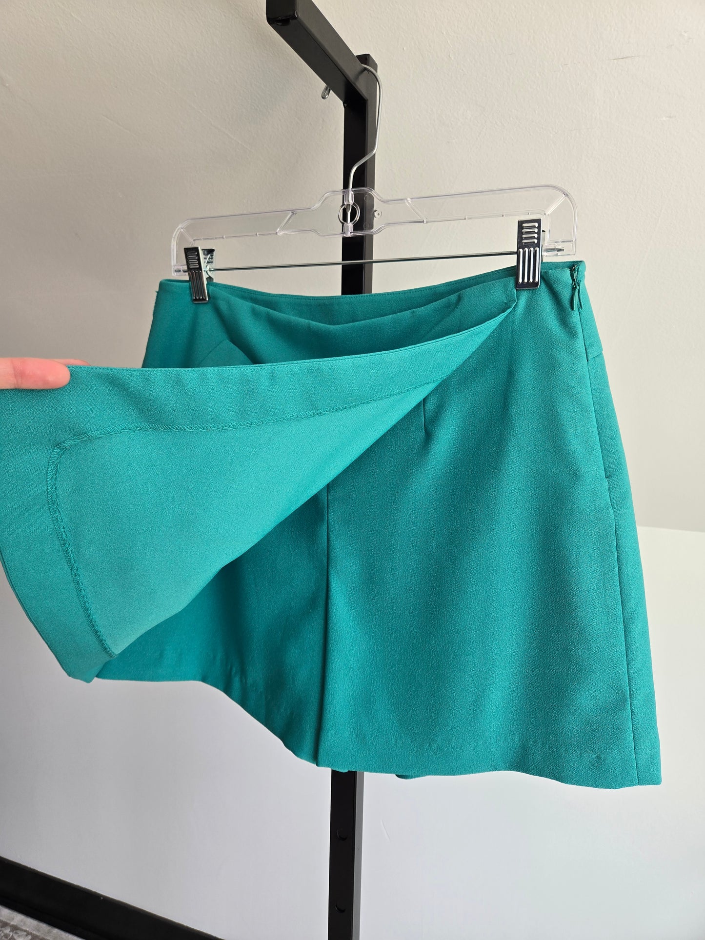 Arnaldo Bassini Italian Designer Skort in Turquoise - Medium