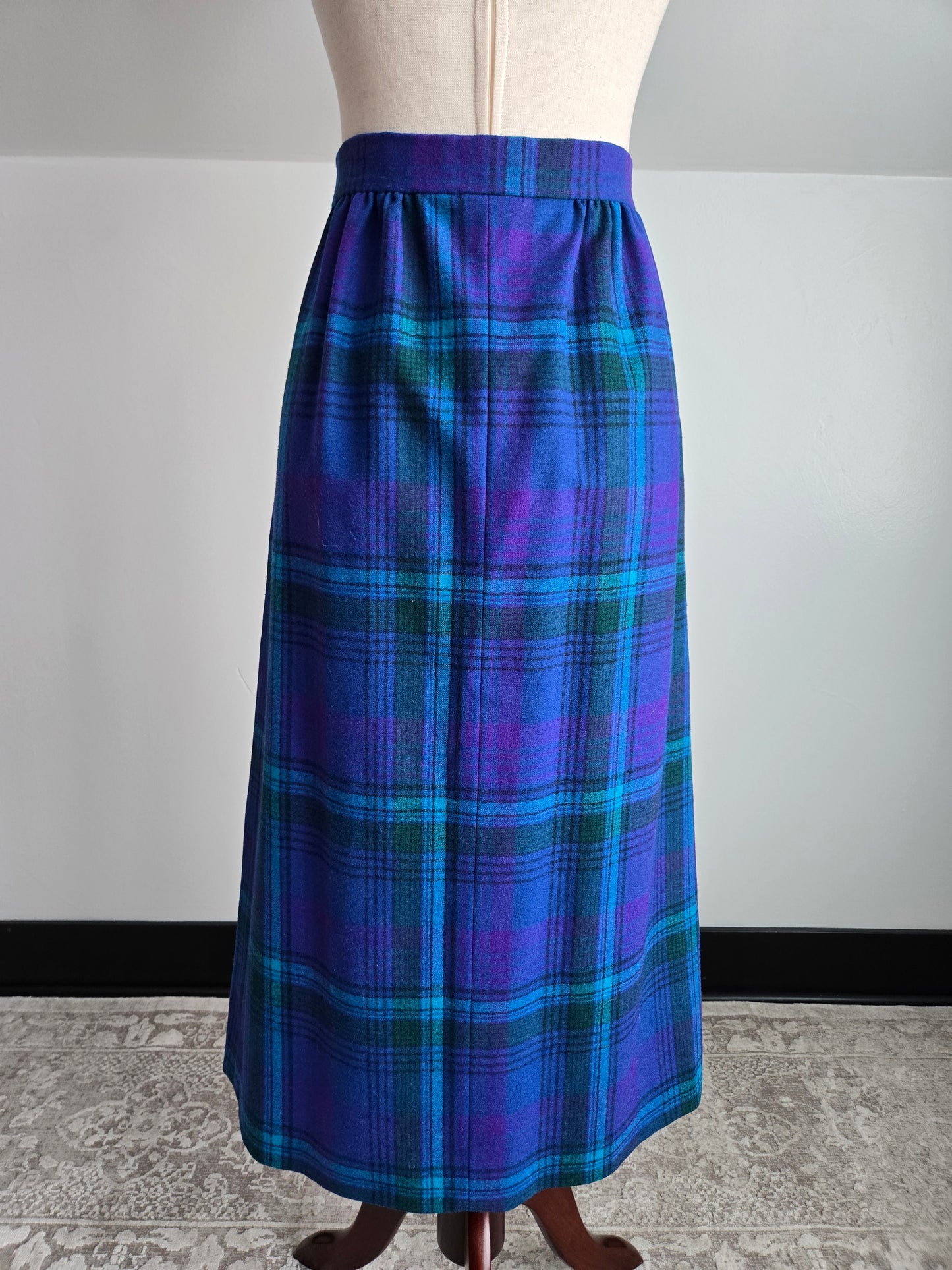 Pendleton Vintage Blue and Purple Plaid Wool Skirt - W29"