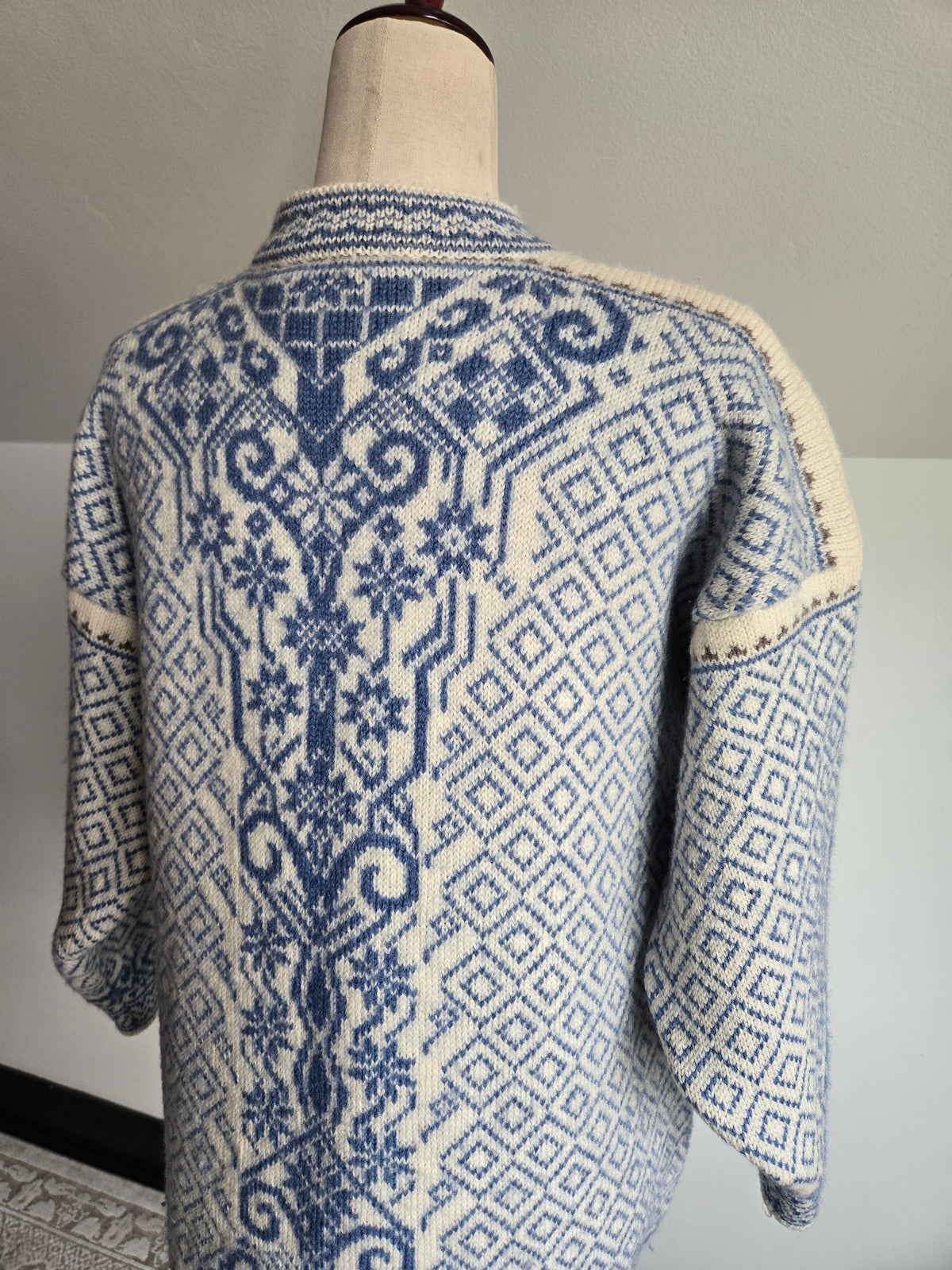 Norlender Norweigan Wool Vintage Cardigan - M/L