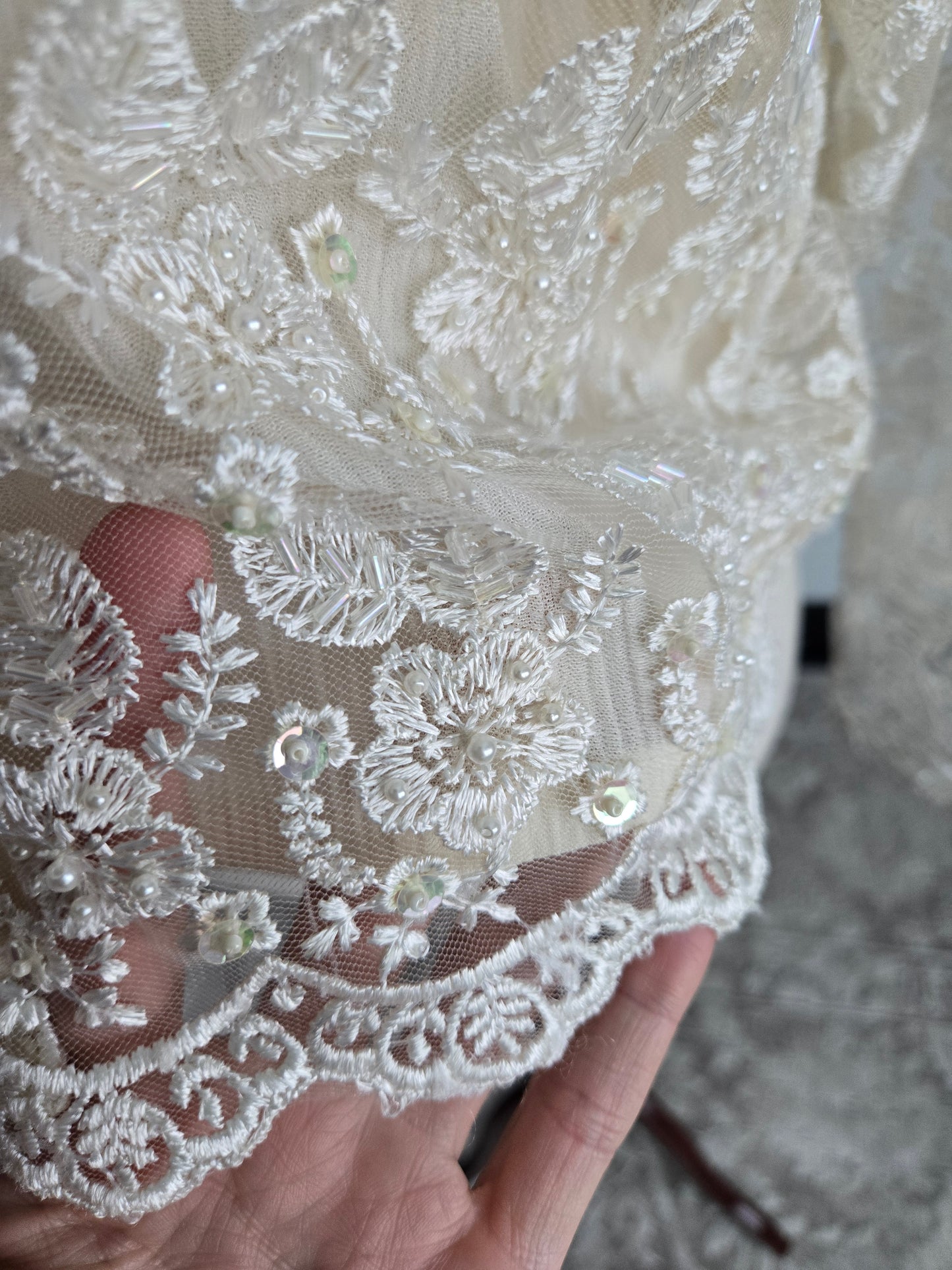 Surya Vintage White Lace Two Piece Pant Set - medium