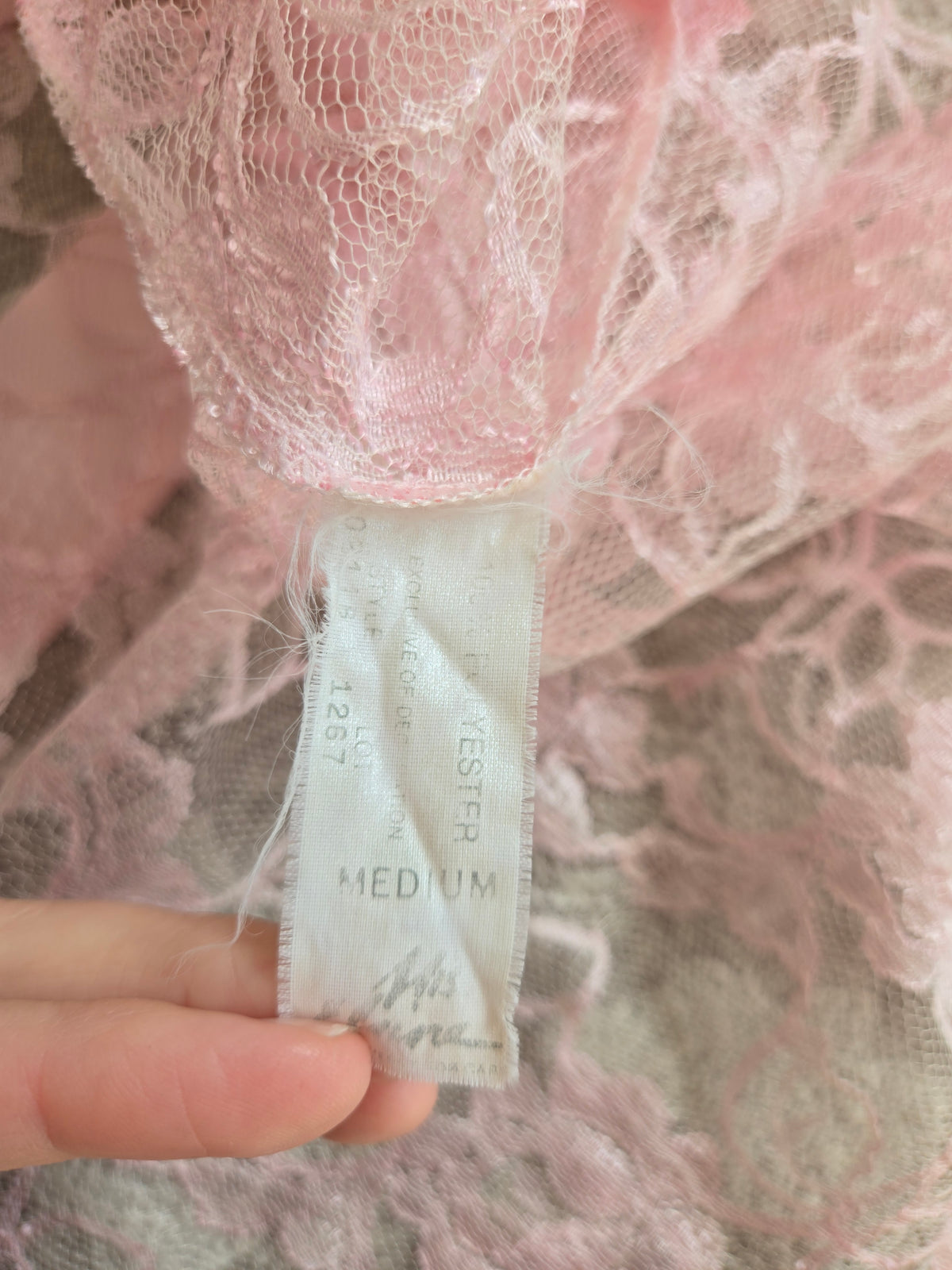 Vintage Miss Elaine Pink Lace Union Made Robe - M/L