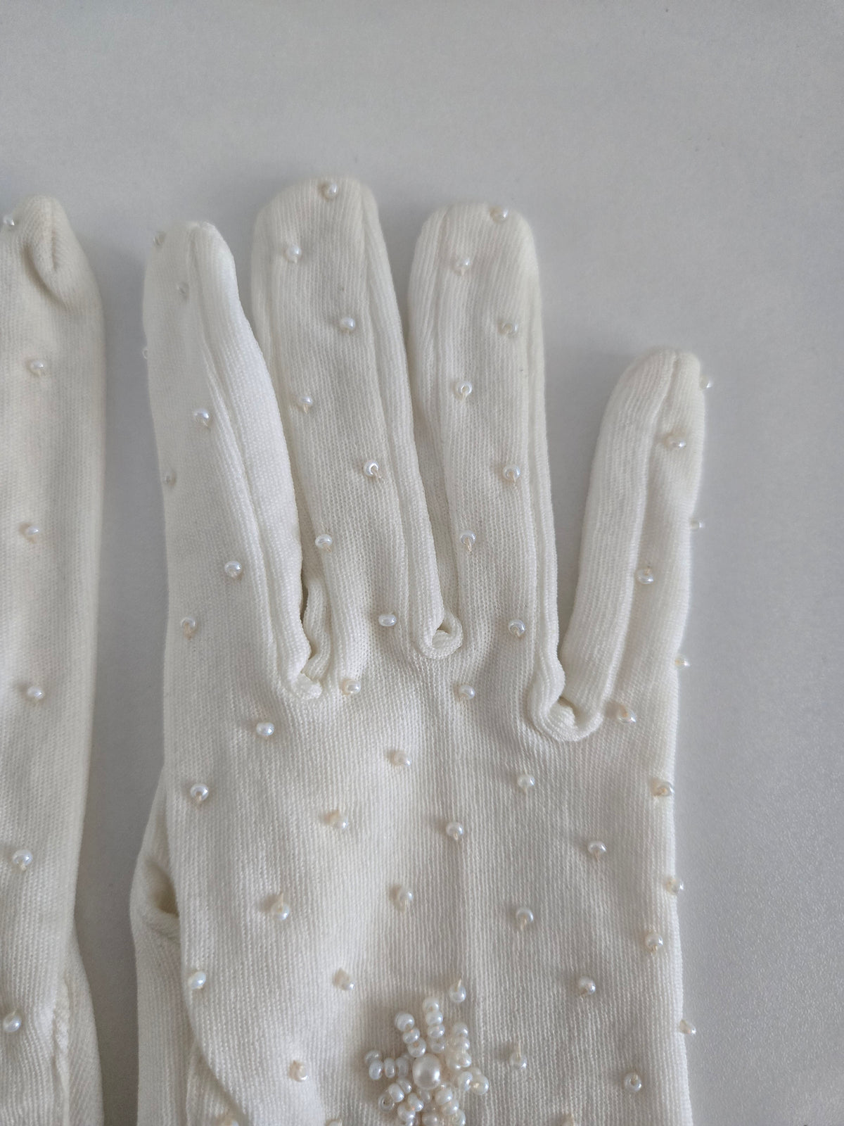 Vintage 1950s Deadstock Nylon Gloves with Pearls - Small