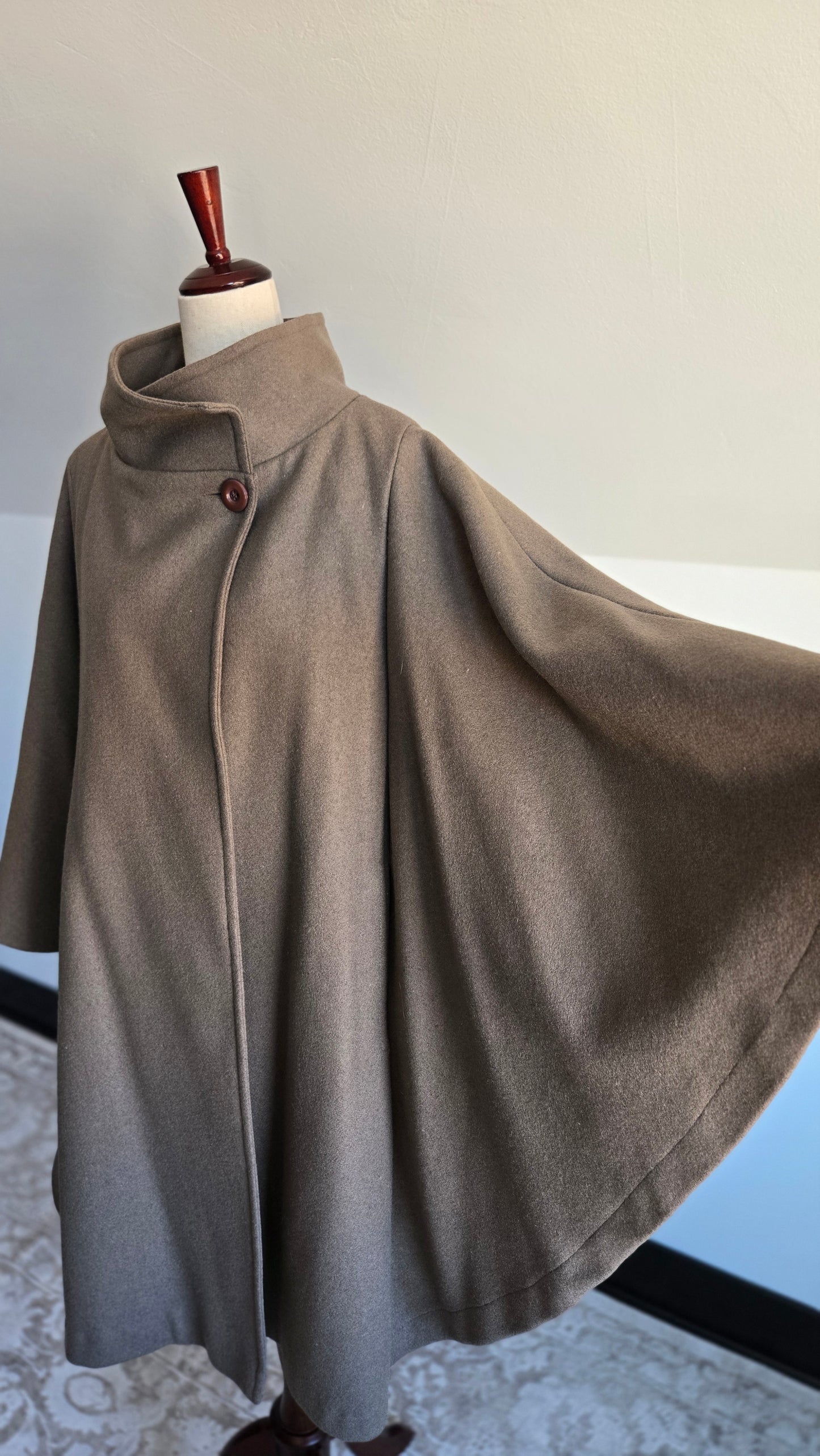 Vintage Brown Wool Poncho Coat - L/XL