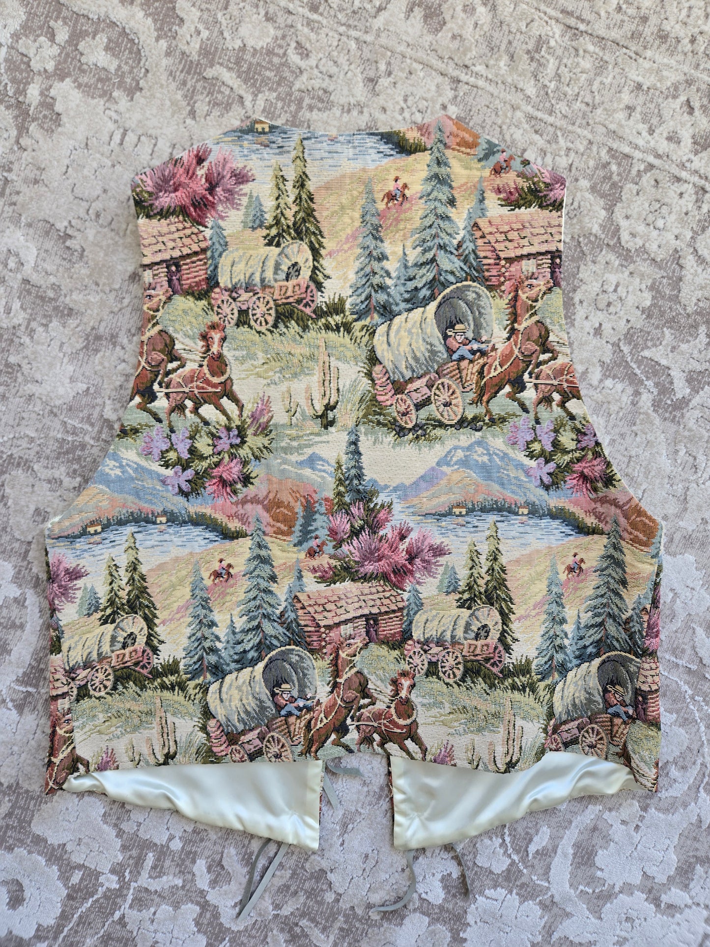 Dion Western Tapestry Vest - XL/2XL