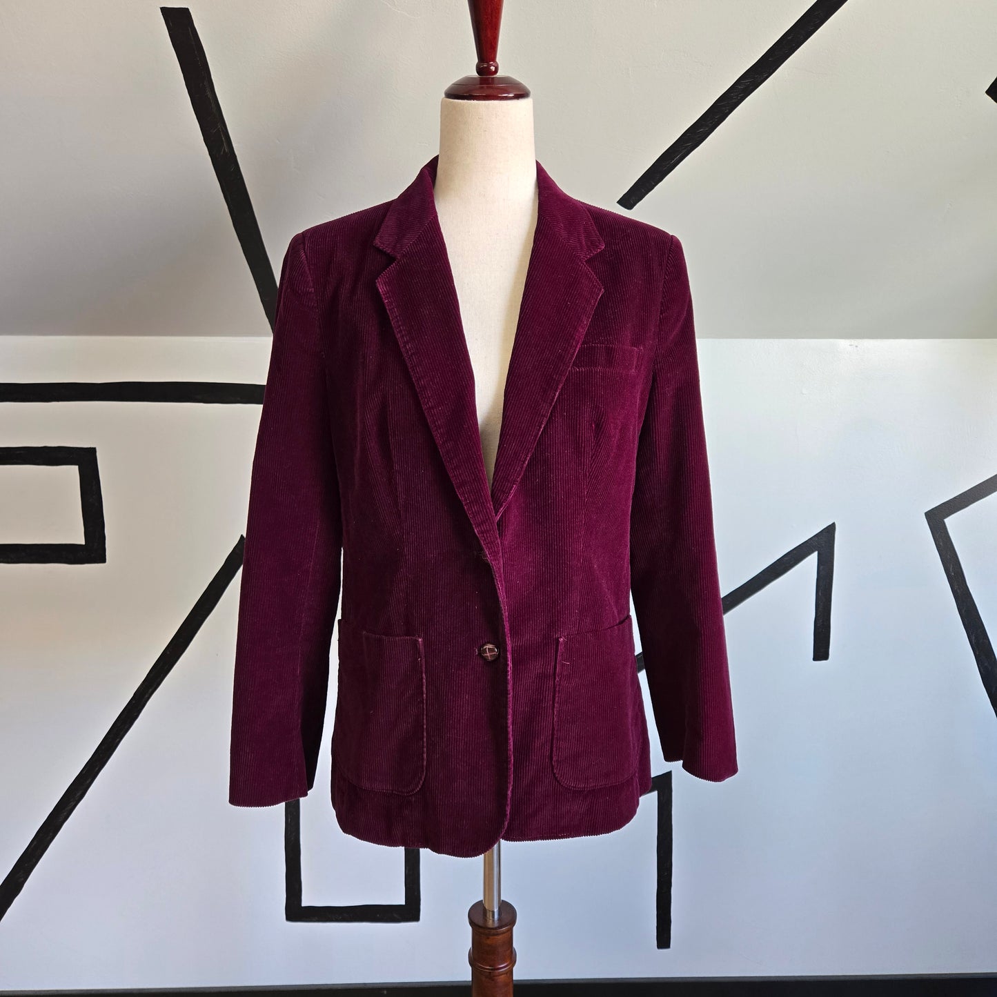 Anthony's Made in Japan Vintage Burgundy Corduroy Blazer - large