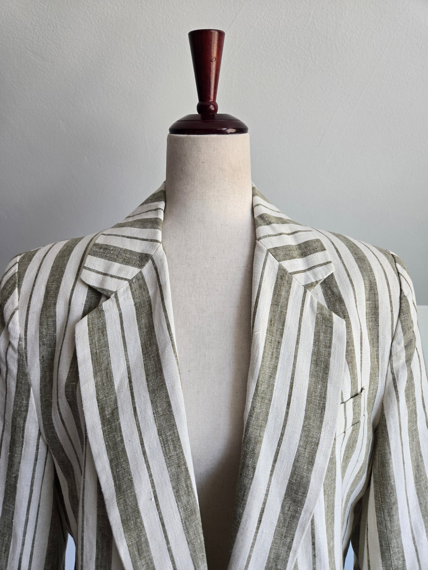 Vintage F. Options Linen/Cotton Blend Striped Blazer - Medium