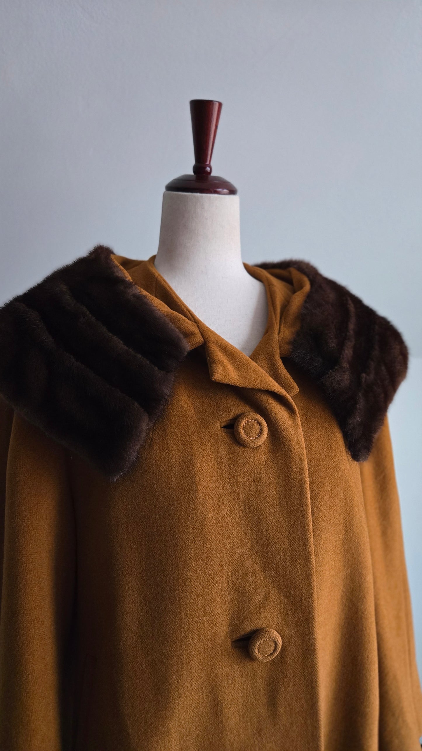 Vintage 1950s Rothmoor Wool Church Coat with Mink Fur Collar - XL/2XL