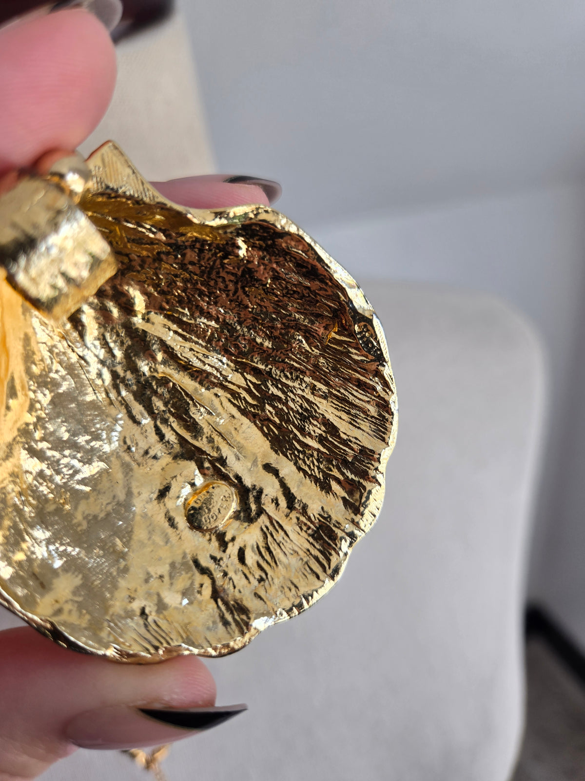 Gay Boyer Signed Vintage Gold Shell Necklace