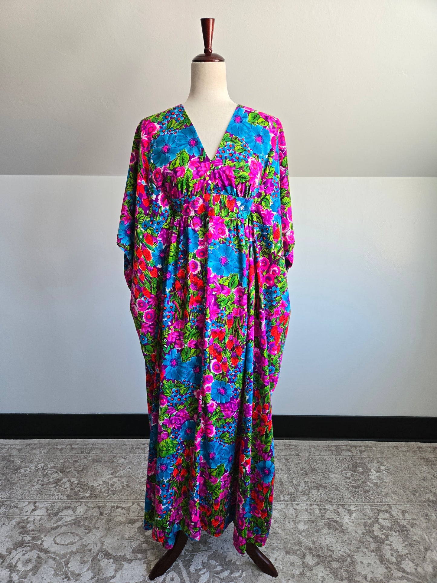 Ter-She Vintage Barkcloth Dayglo Print Floral Caftan - OS