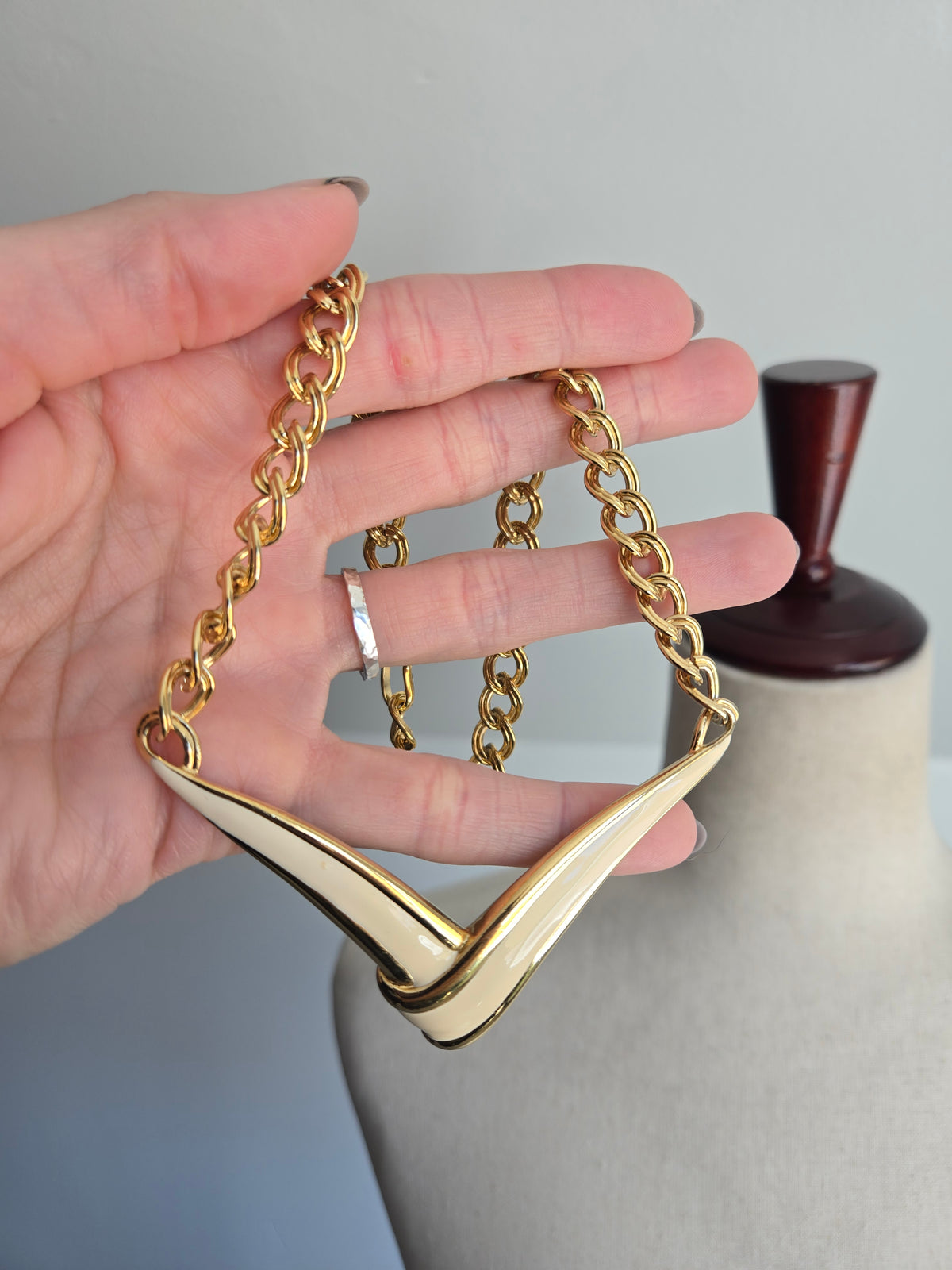 Monet Vintage 80s Enamel Necklace