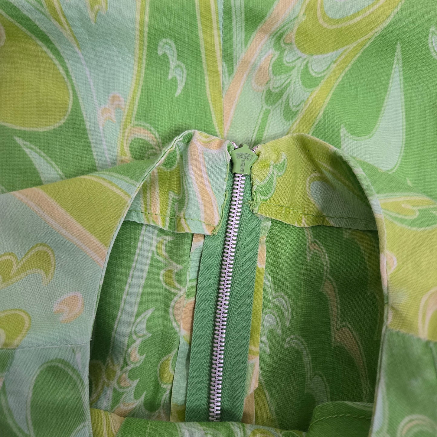 Vintage 1950s Handmade Lime Green Gauzy Cotton Shift Dress - medium