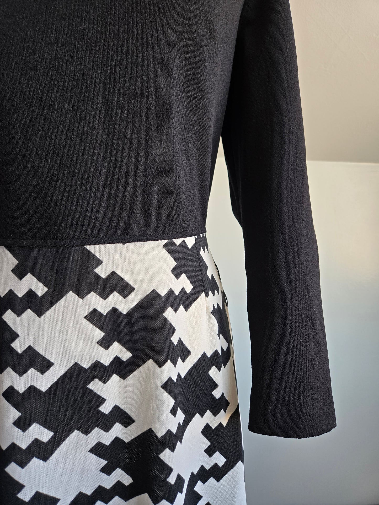 Burt Stanley of California Vintage 70s Houndstooth Maxi Dress - Medium