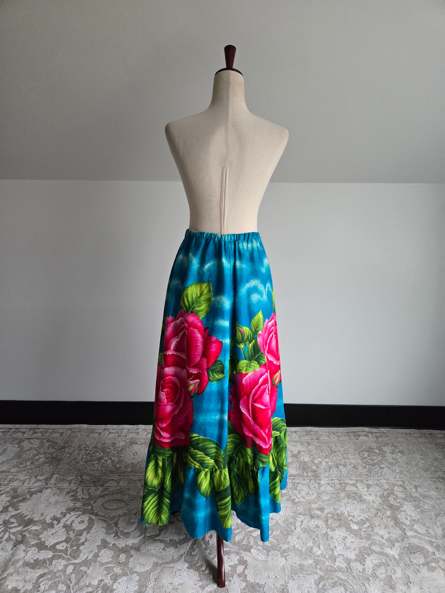 Vintage Barkcloth Large Flower Skirt - XS-M