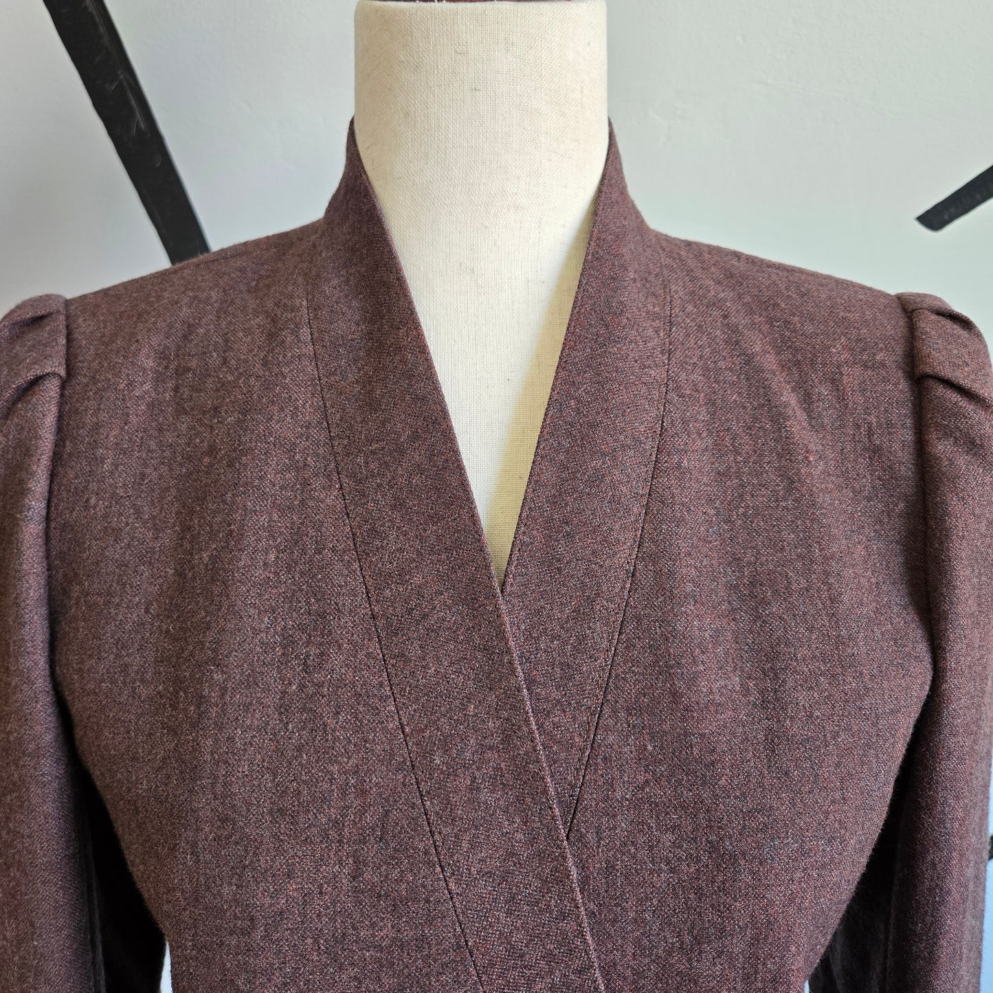 Dillon Vintage Burgundy Heather Wool Blazer Made in Hungary - small