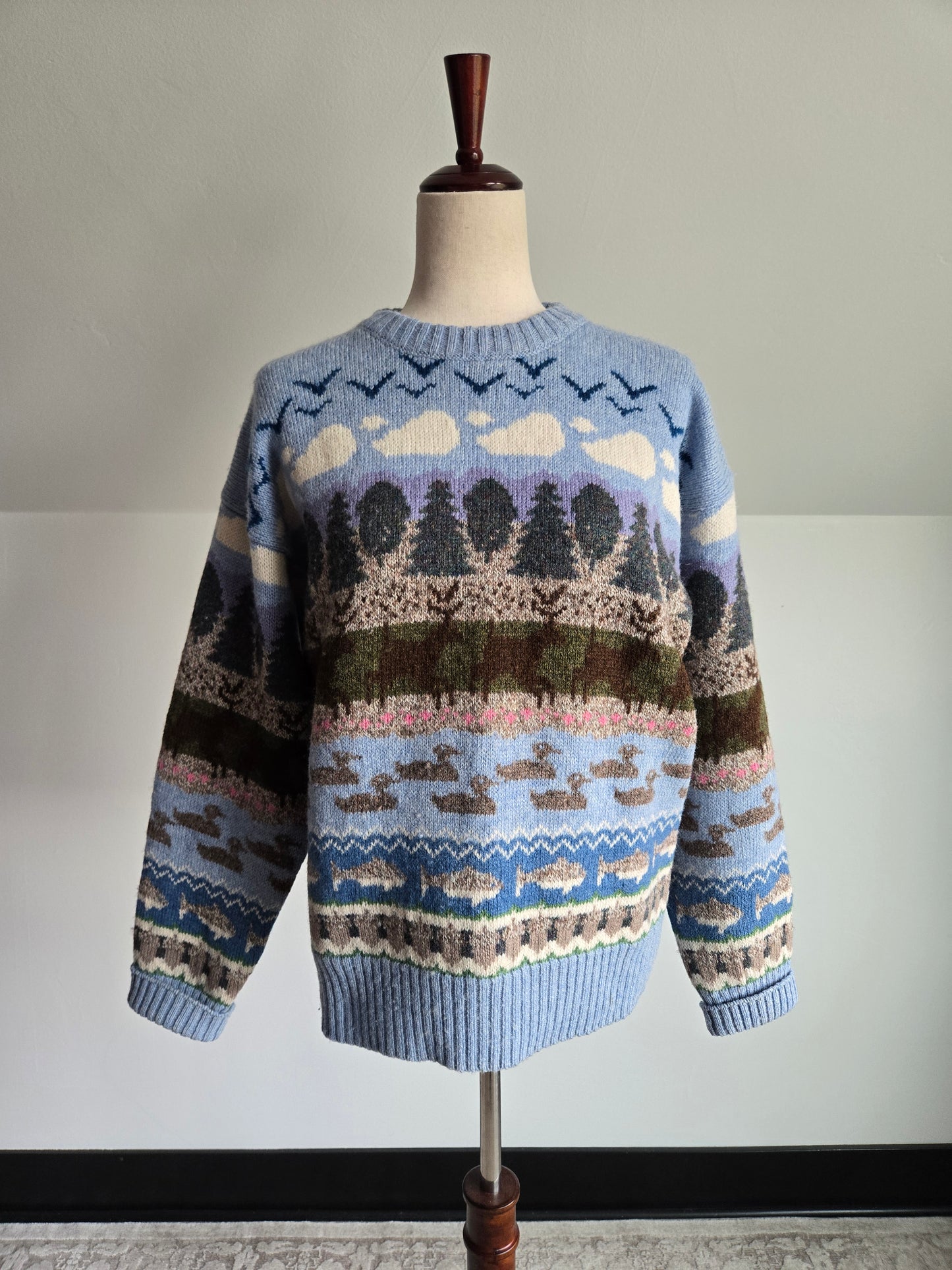 Orvis Vintage Outdoor Scene Wool Sweater - Medium