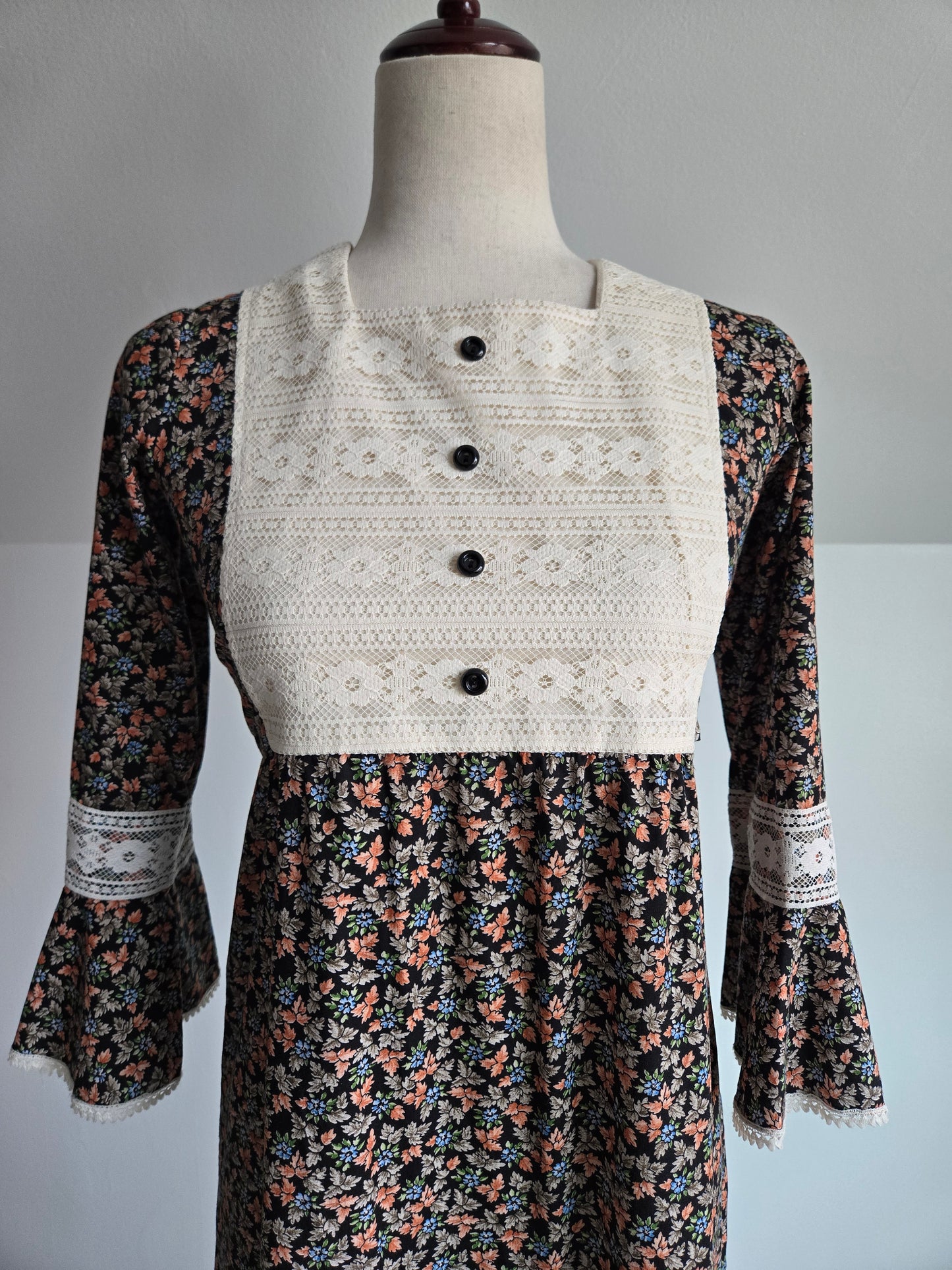 Wendy Bird Vintage 1960s Prairie Dress With Lace Bib - XS/S