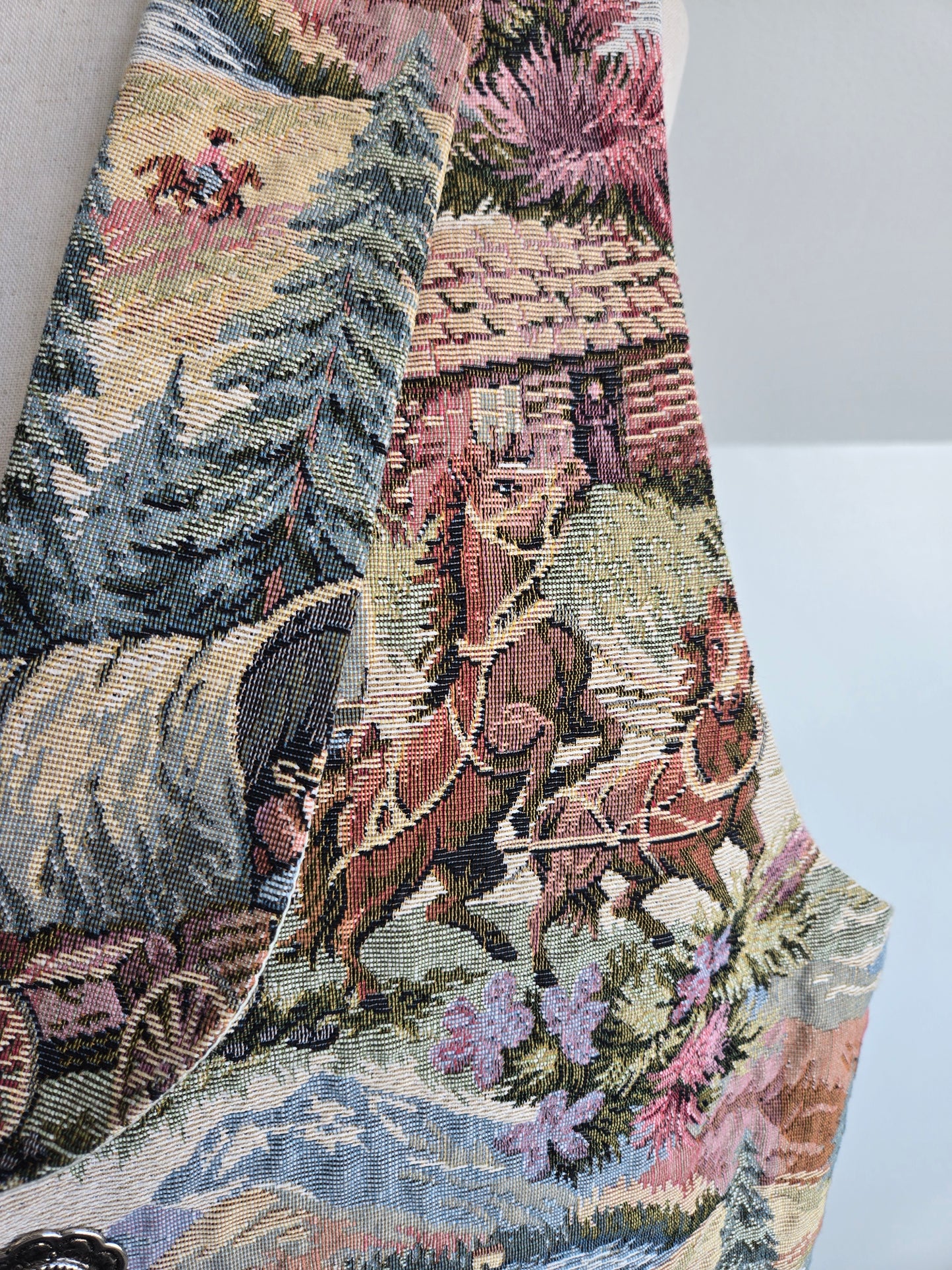 Dion Western Tapestry Vest - XL/2XL