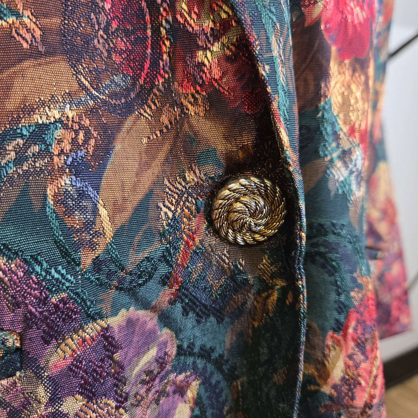 San Moire Vintage Floral Brocade Blazer - large