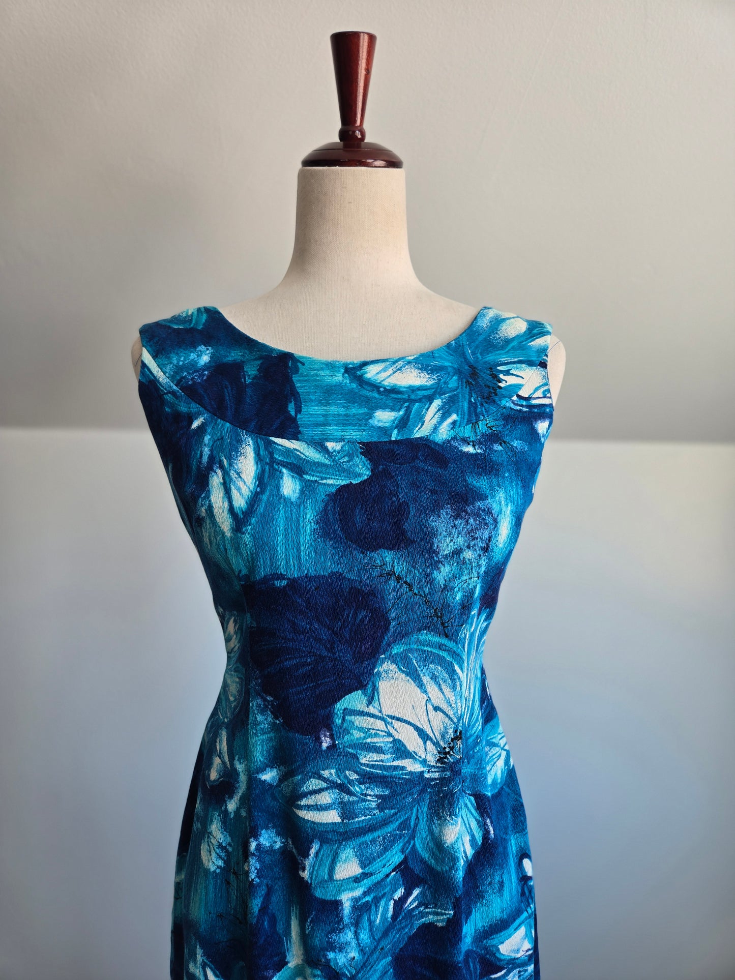 Royal Hawaiian Barkcloth Blue Floral Made in Hawaii Dress - Small