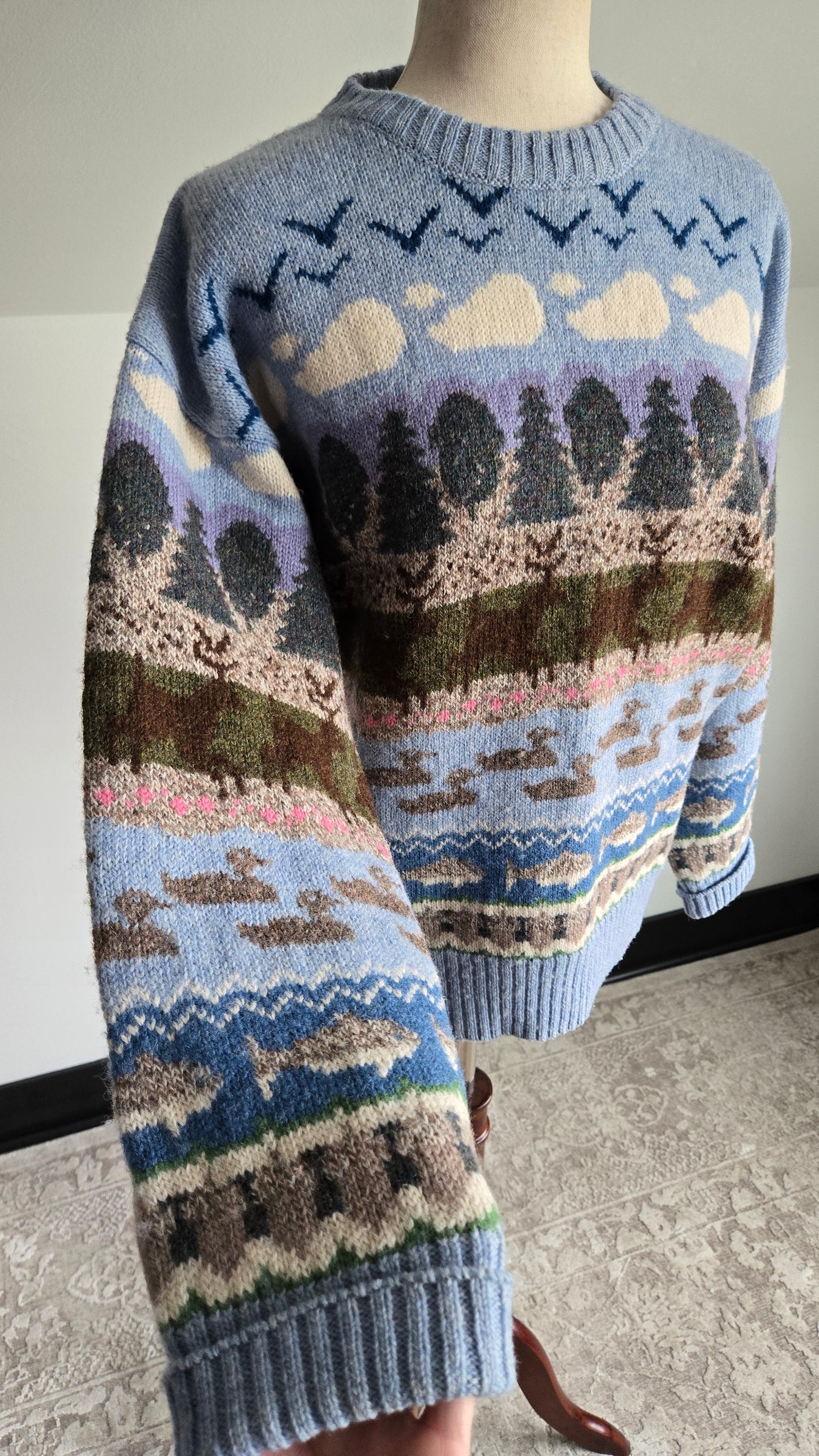 Orvis Vintage Outdoor Scene Wool Sweater - Medium
