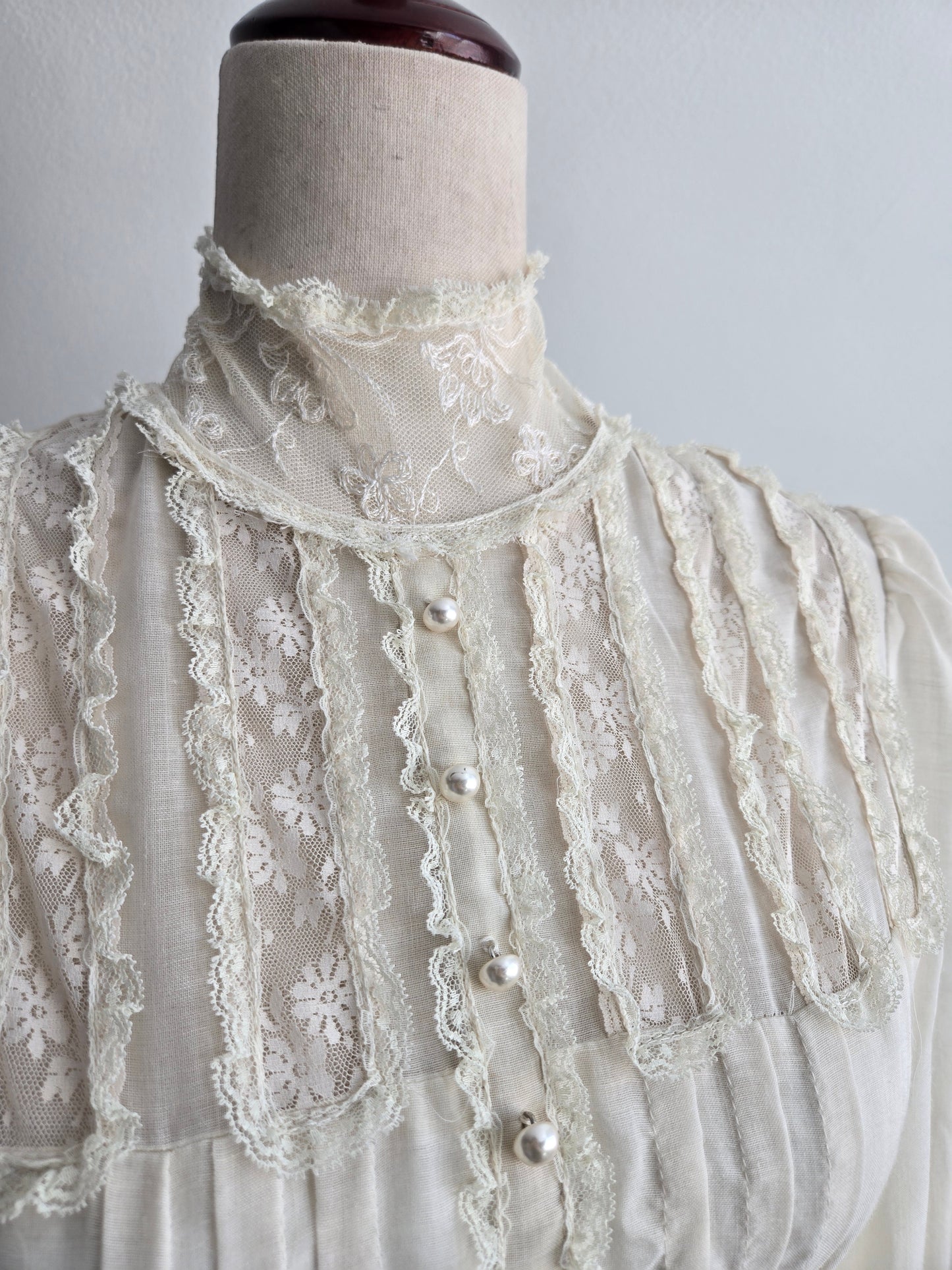 Gold Label Gunne Sax by Jessica San Freansisco Vintage 70s Lace Ethereal Dress - XS