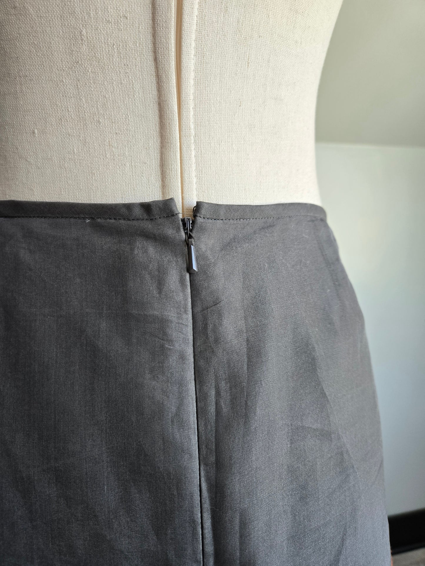 Sigrid Olsen Designer Silk Embroidered Skirt - W34"