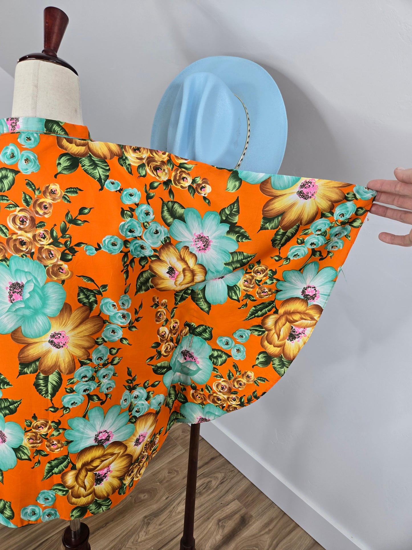 Vintage Dayglo Hawaiian Print Halftan Top - large