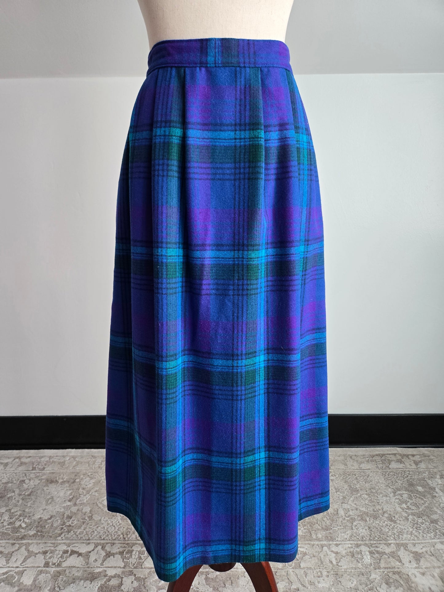 Pendleton Vintage Blue and Purple Plaid Wool Skirt - W29"