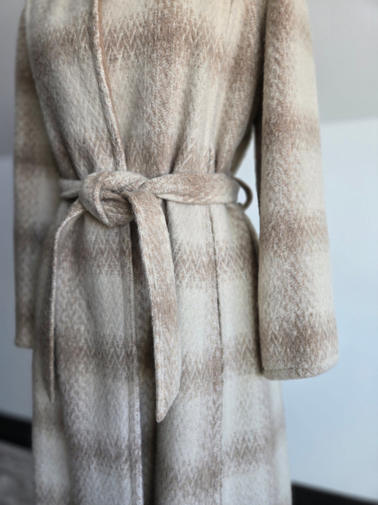 Vintage 1950s Plaid Wool Over Coat with Waist Tie - M/L