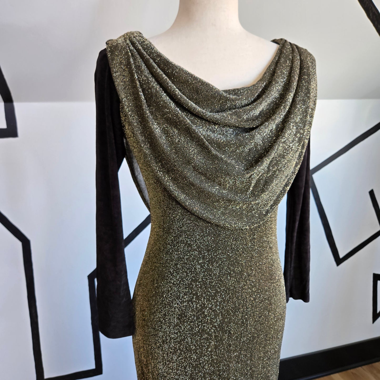 Morning Side Designer Collection Vintage Metallic Knit Drape Front Dress - small