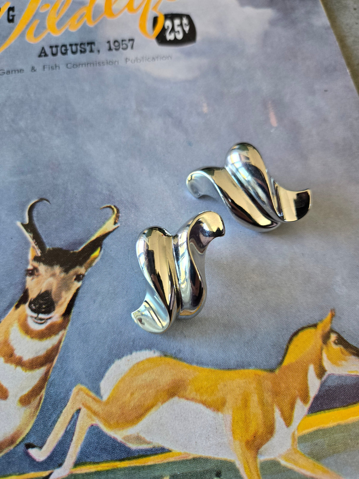 Vintage Silver Tone Regal Shaped Earrings - Pierced